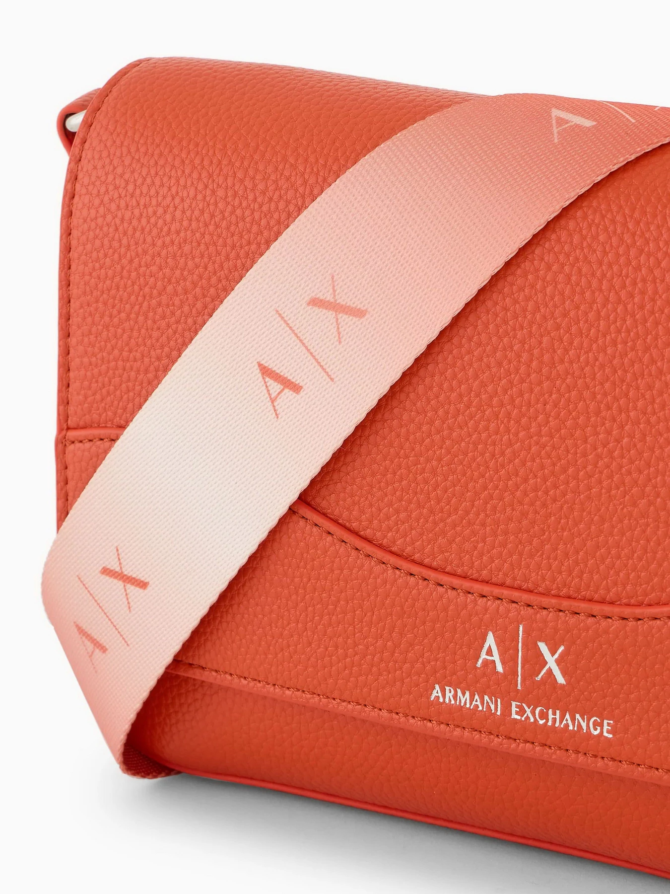 Сумки Armani Exchange Essential модель 942912-CC783-20162 Сумки Armani Exchange Essential модель 942912-CC783-20162 Фото