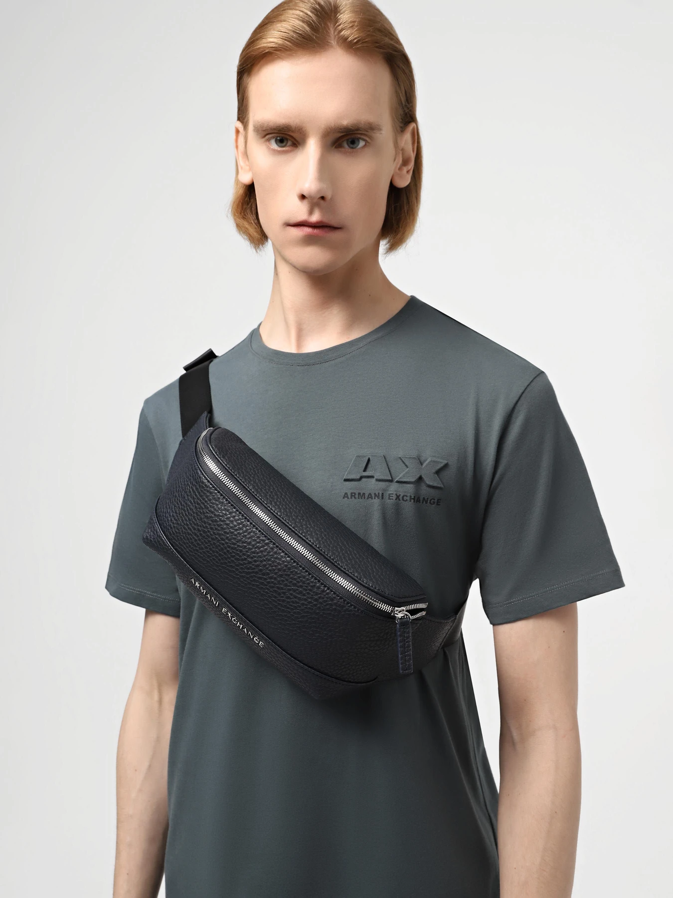 Сумки Armani Exchange Essential модель 952612-CC828-00035 Фото