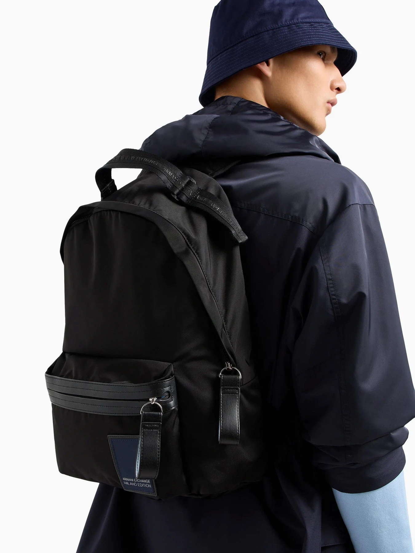 Рюкзаки Armani Exchange модель 952627-4R837-00020 Фото