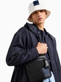 Сумки Armani Exchange модель 952643-4R837-00020 Фото