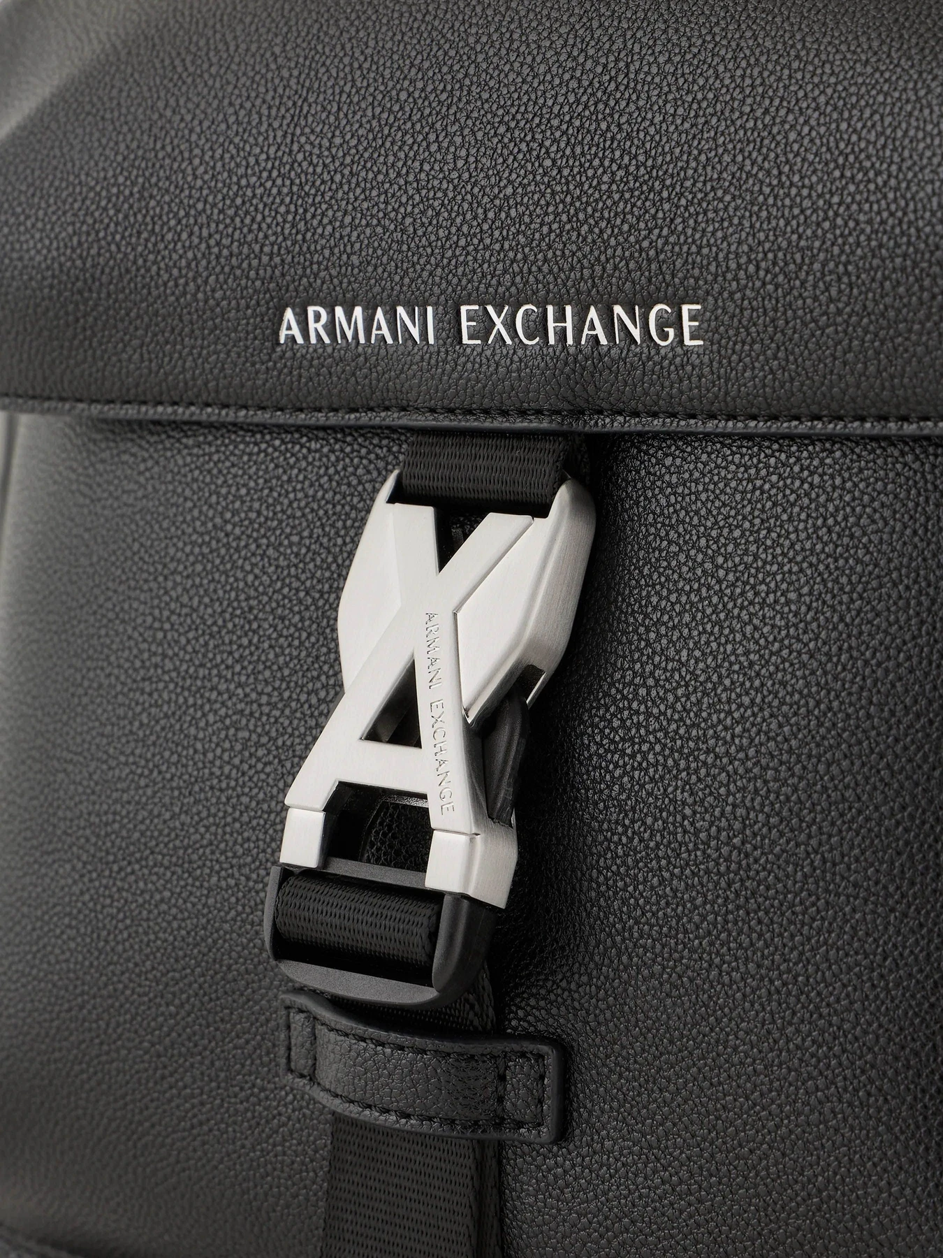 Рюкзаки Armani Exchange модель 952665-4F864-00020 Рюкзаки Armani Exchange модель 952665-4F864-00020 Фото
