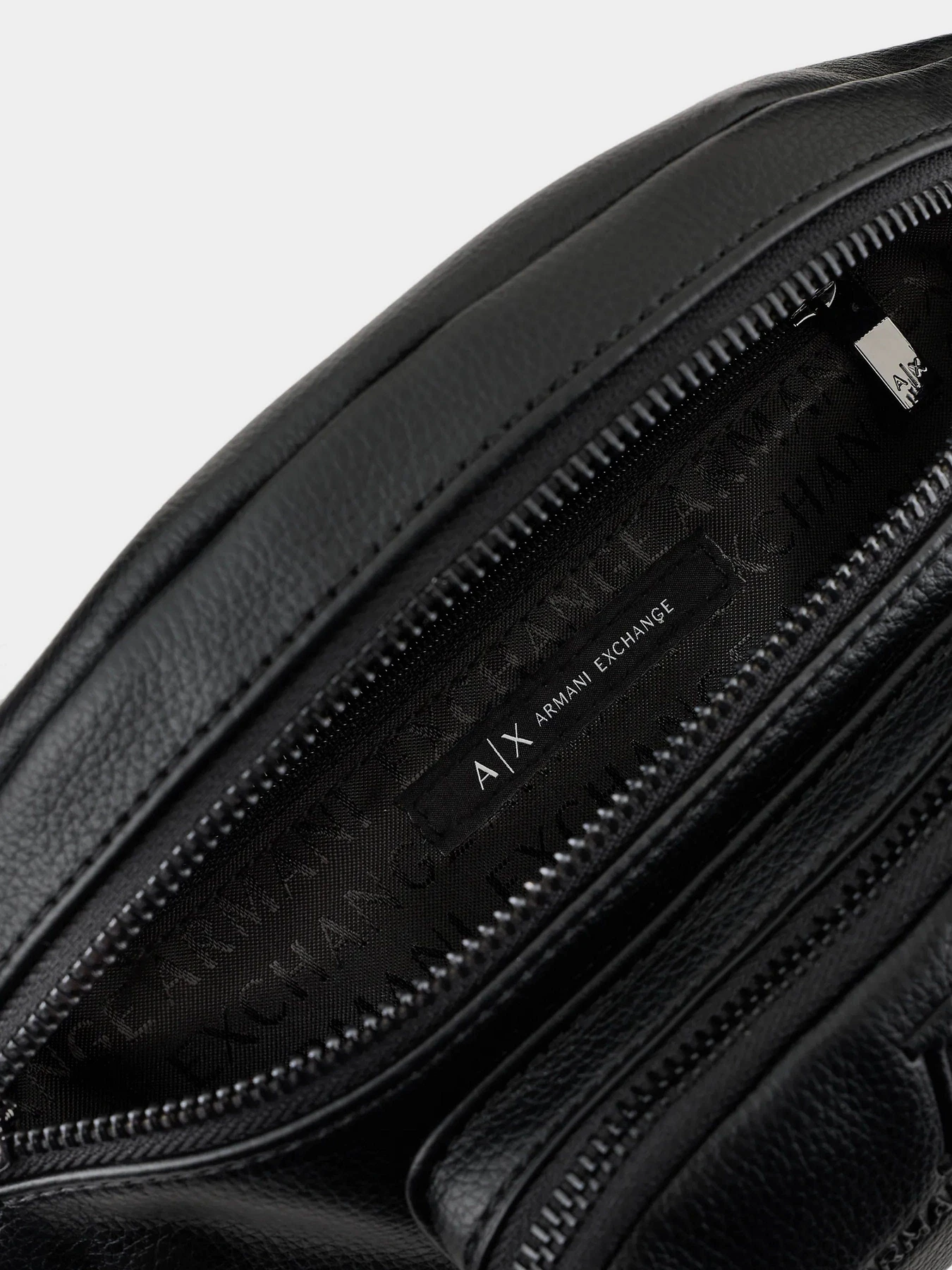 Сумки Armani Exchange модель 952692-4F884-00020 Фото