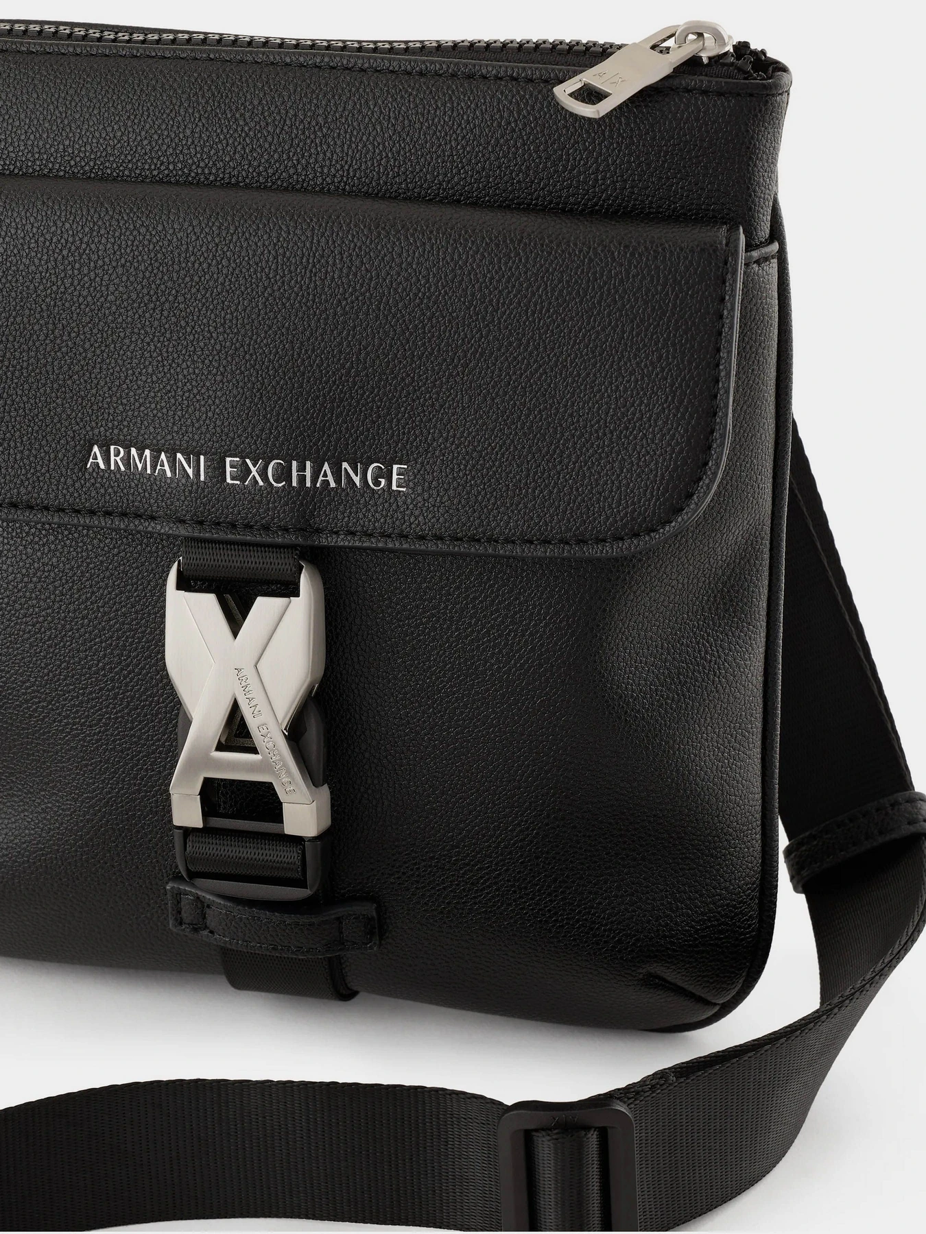 Сумки Armani Exchange модель 952698-4F864-00020 Фото