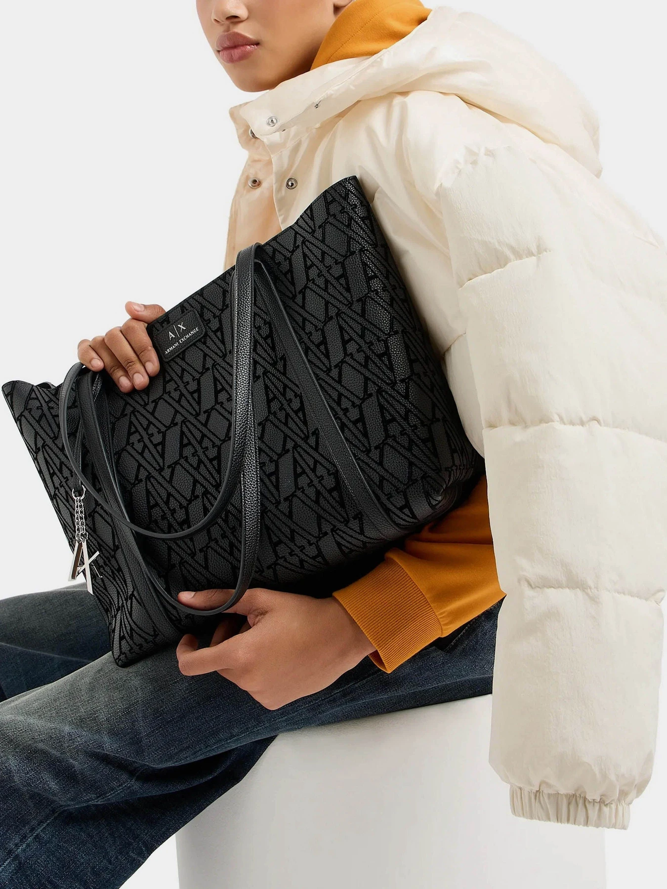 Сумки Armani Exchange модель 942930-4F711-00020 Фото