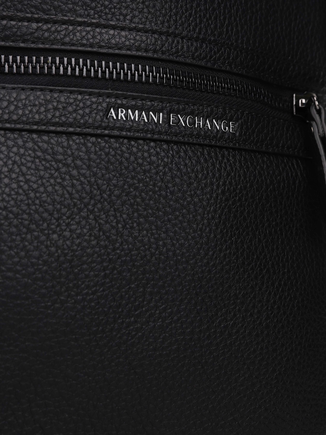 Рюкзаки Armani Exchange модель 952674-4F872-00020 Фото