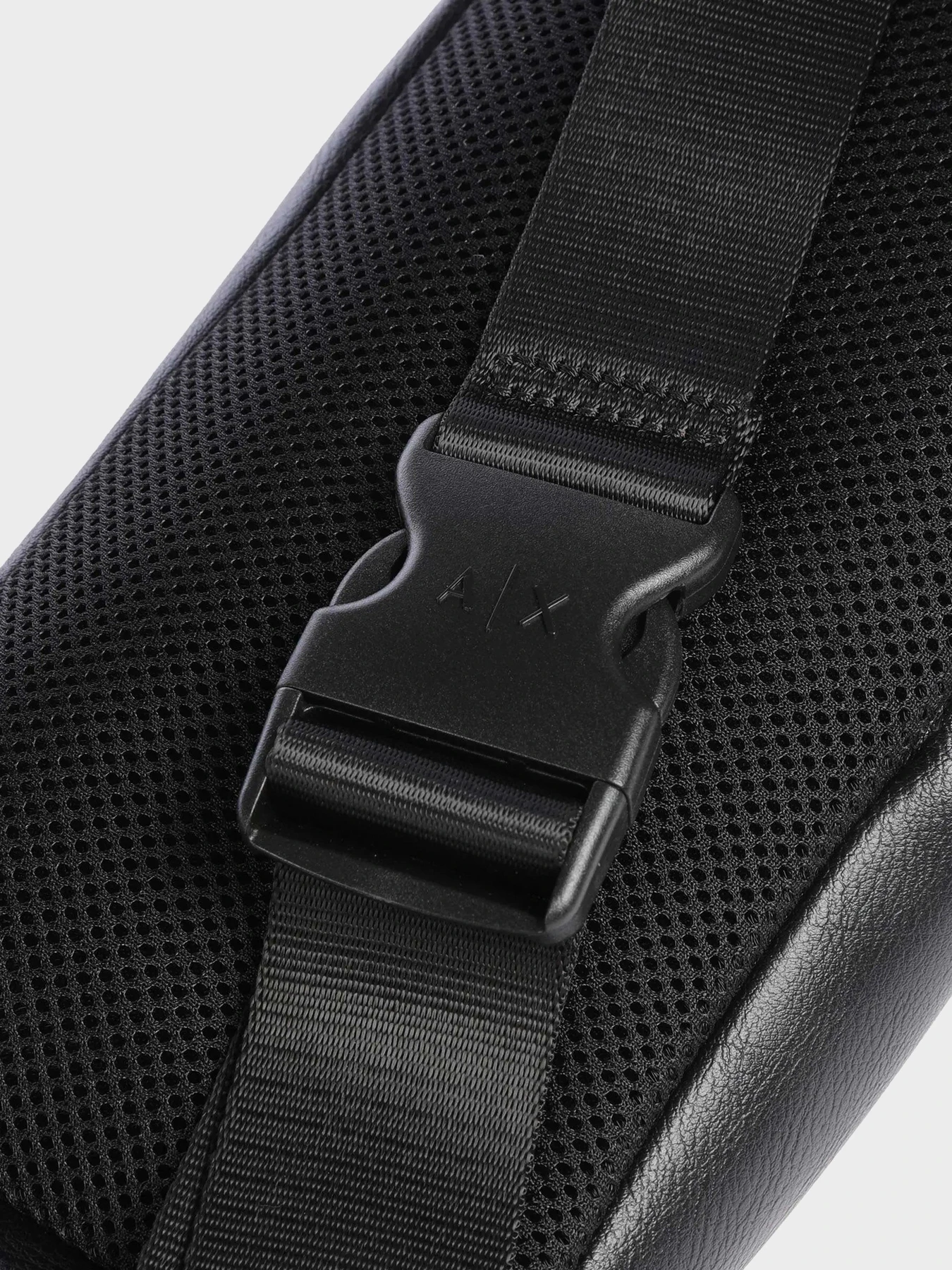 Сумки Armani Exchange модель 952708-4F869-00020 Фото