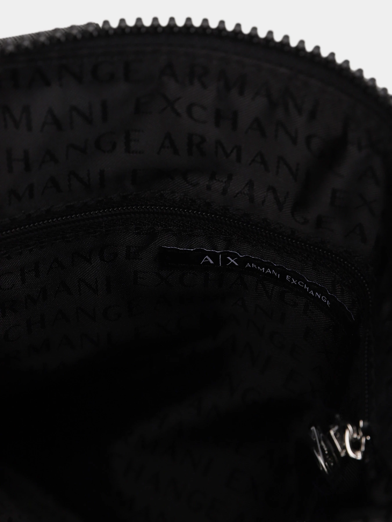 Сумки Armani Exchange модель 952716-4F869-00020 Сумки Armani Exchange модель 952716-4F869-00020 Фото