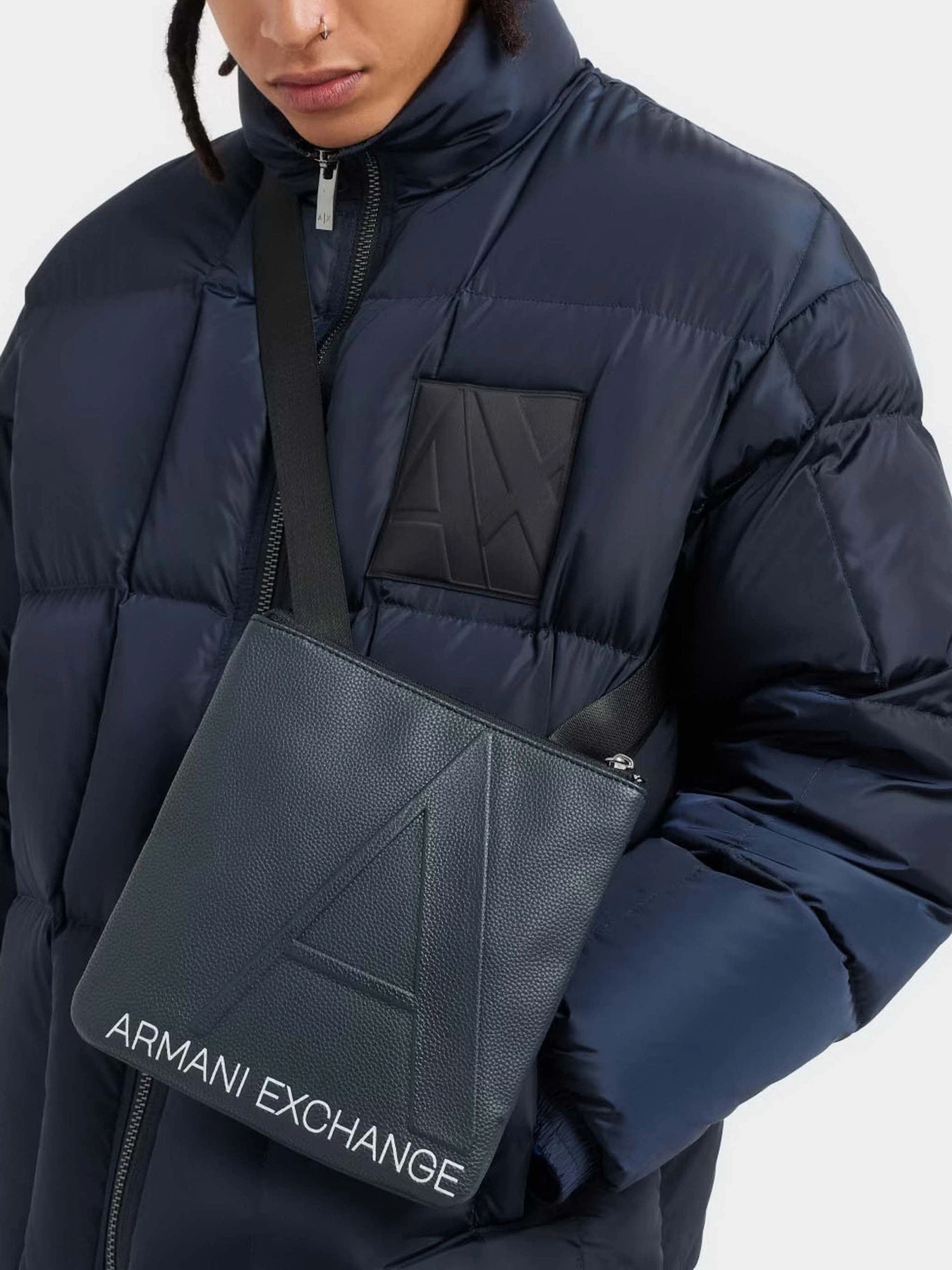 Сумки Armani Exchange модель 952722-4F874-00035 Сумки Armani Exchange модель 952722-4F874-00035 Фото