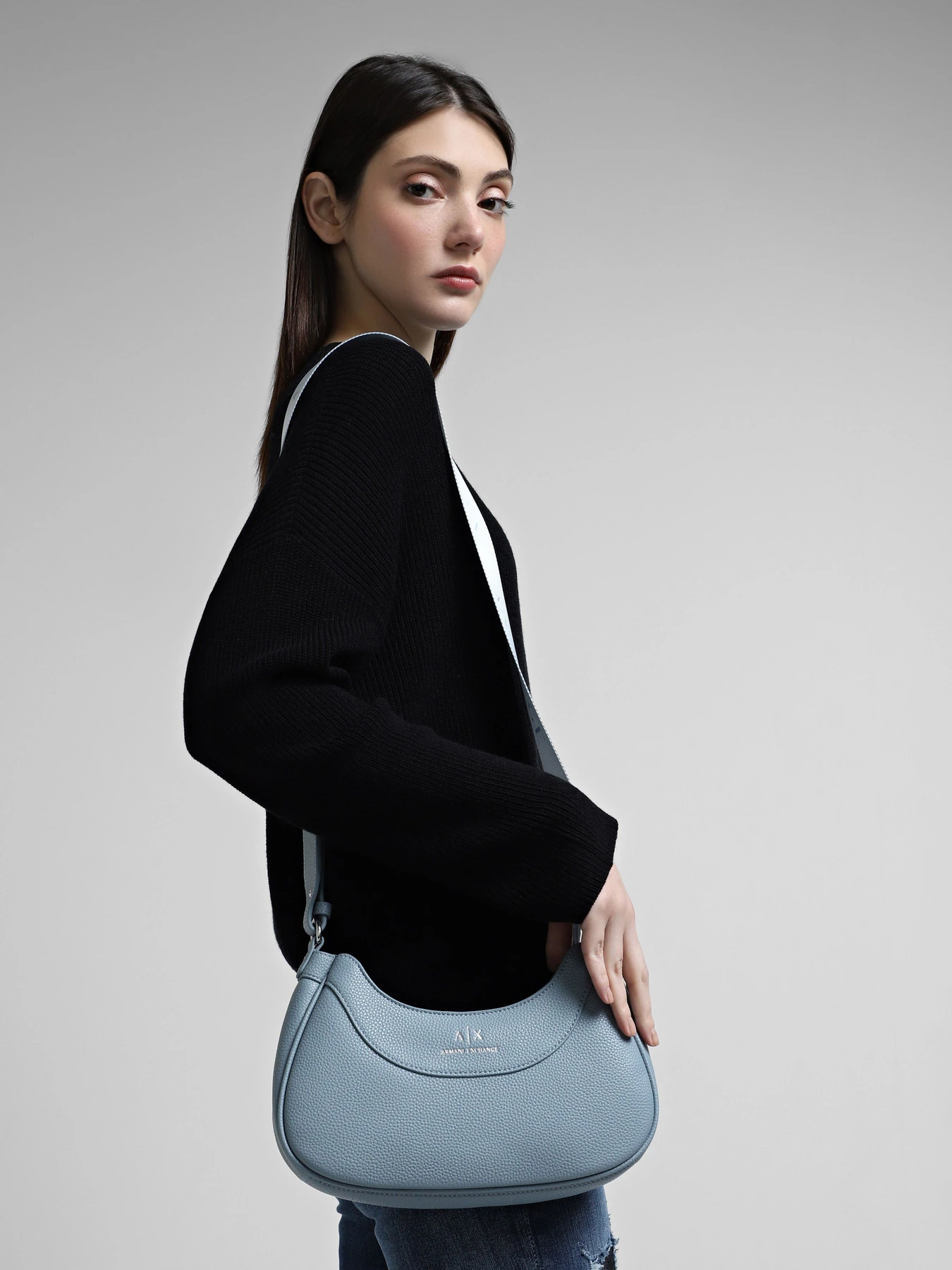 Сумки Armani Exchange Essential модель 942883-CC783-25132 Фото