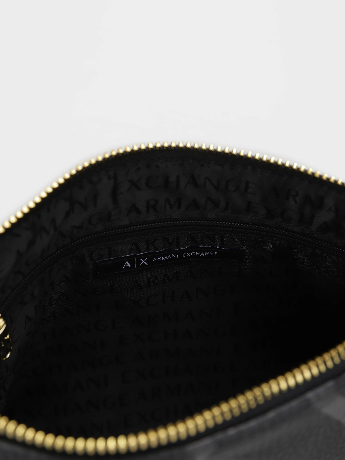 Сумки Armani Exchange модель 949188-4F784-19921 Фото