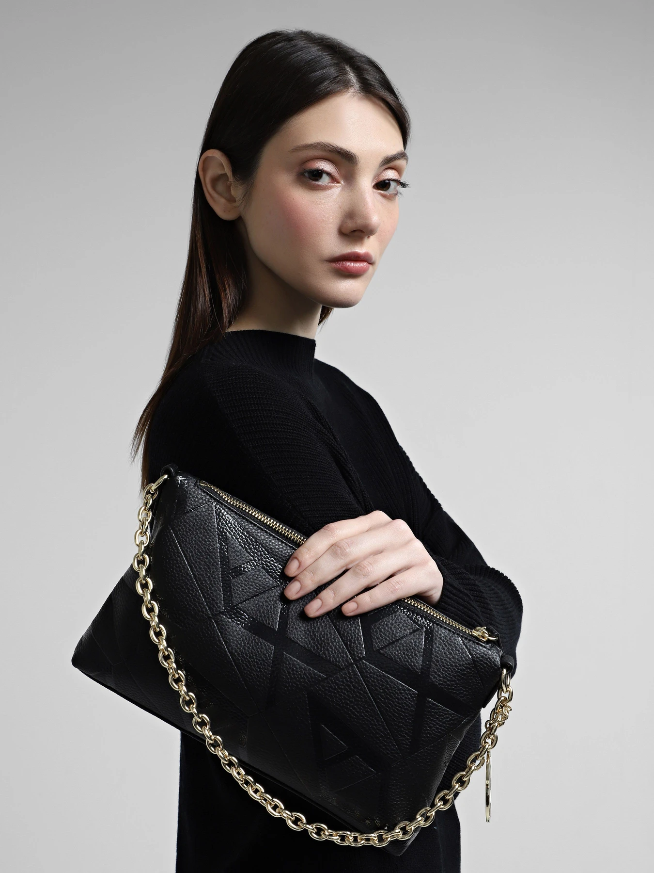 Сумки Armani Exchange модель 949188-4F784-19921 Фото