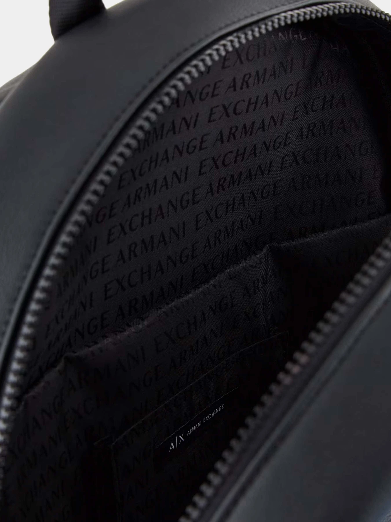 Рюкзаки Armani Exchange модель XM000142-AF11925-UC001 Рюкзаки Armani Exchange модель XM000142-AF11925-UC001 Фото