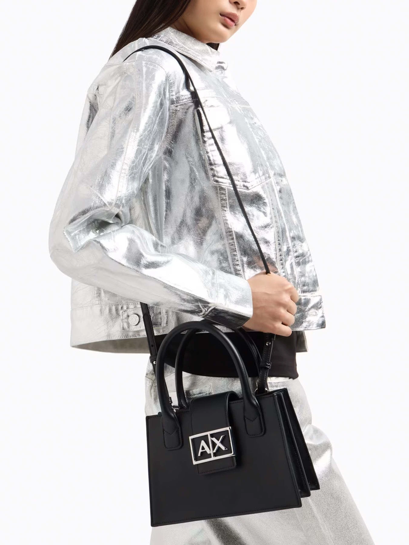 Сумки Armani Exchange модель XW000306-AF12039-UC001 Фото