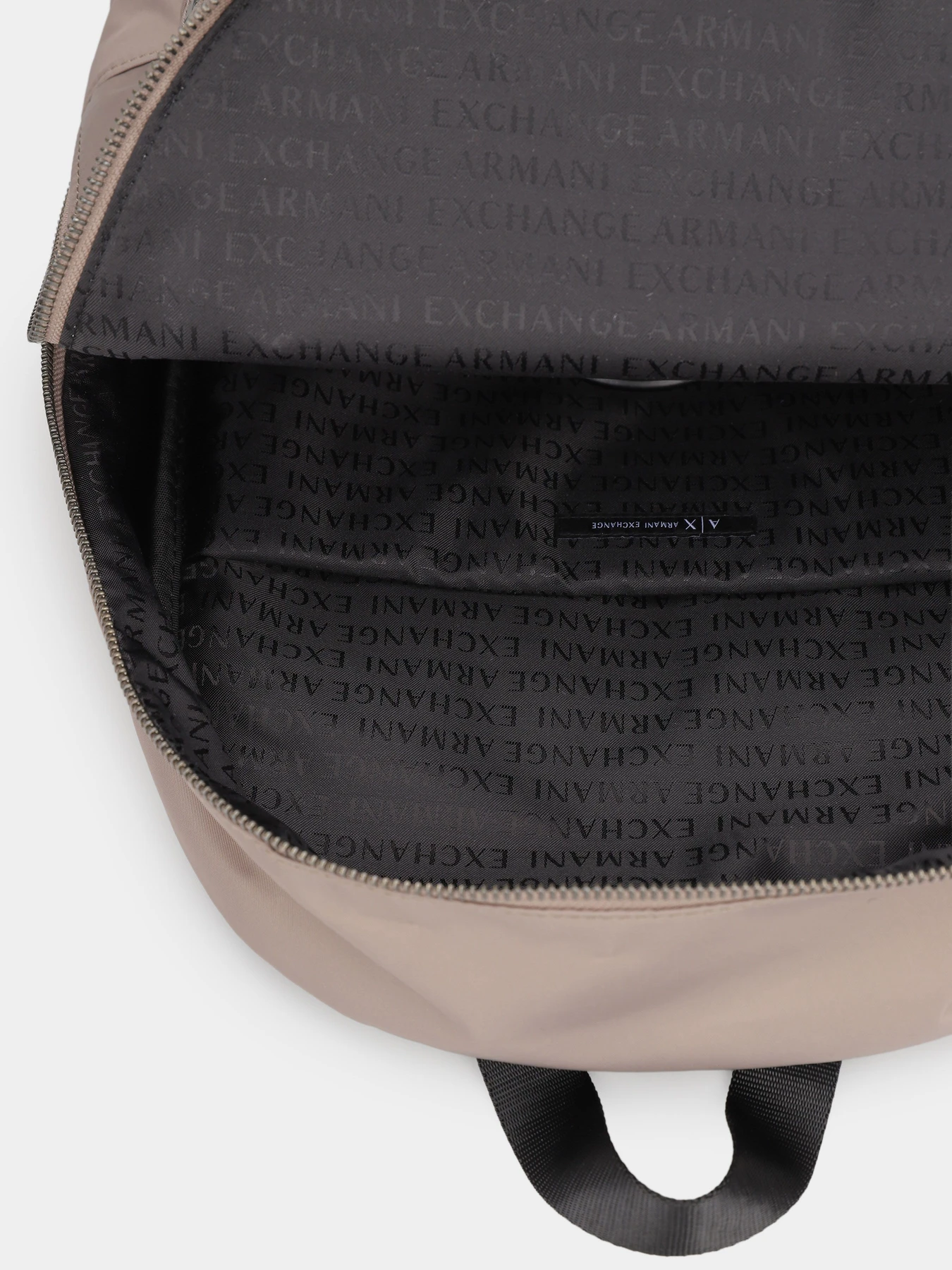 Рюкзаки Armani Exchange модель XM000030-AF15129-U6107 Рюкзаки Armani Exchange модель XM000030-AF15129-U6107 Фото