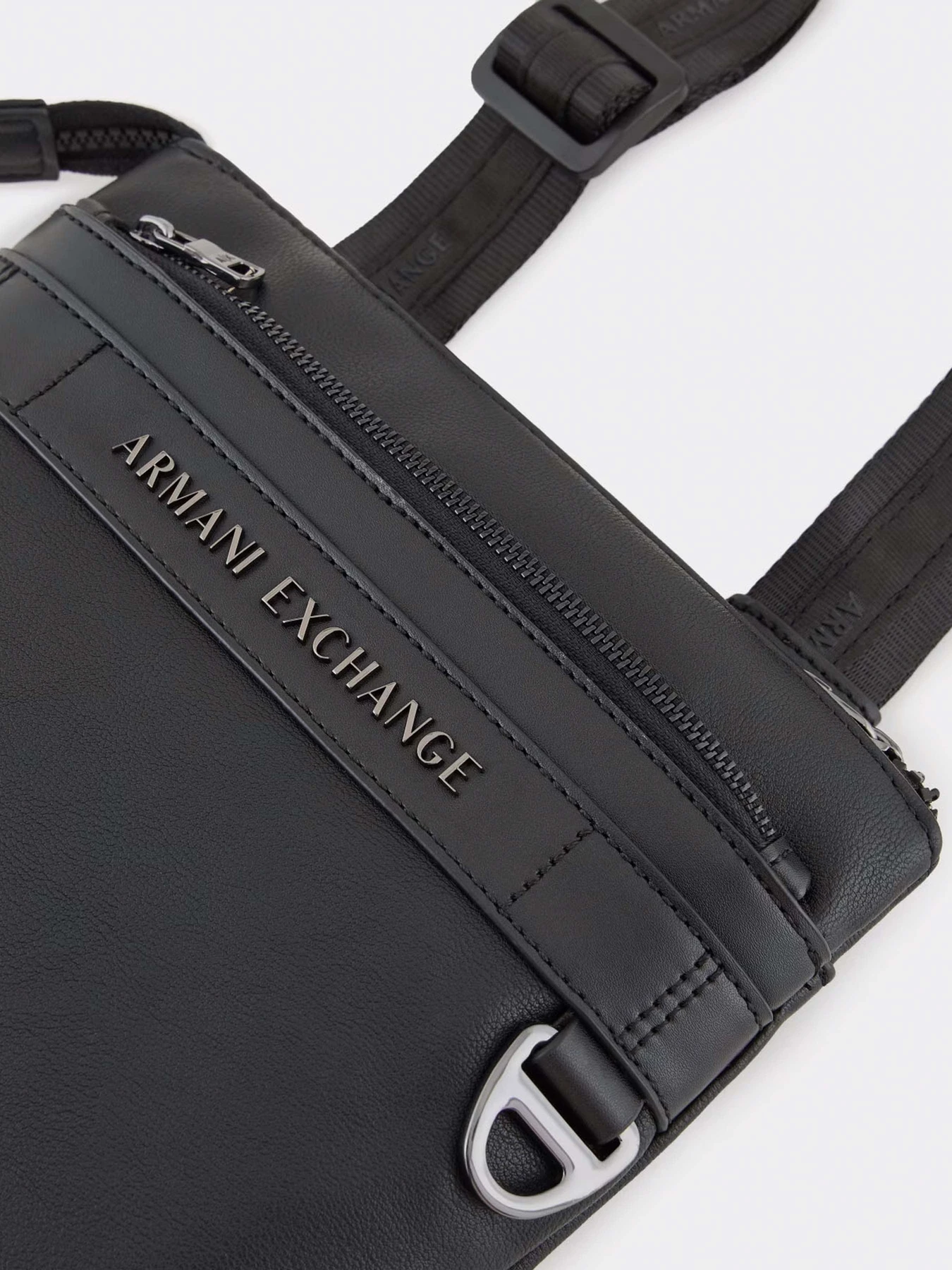 Сумки Armani Exchange модель XM000144-AF11925-UC001 Фото
