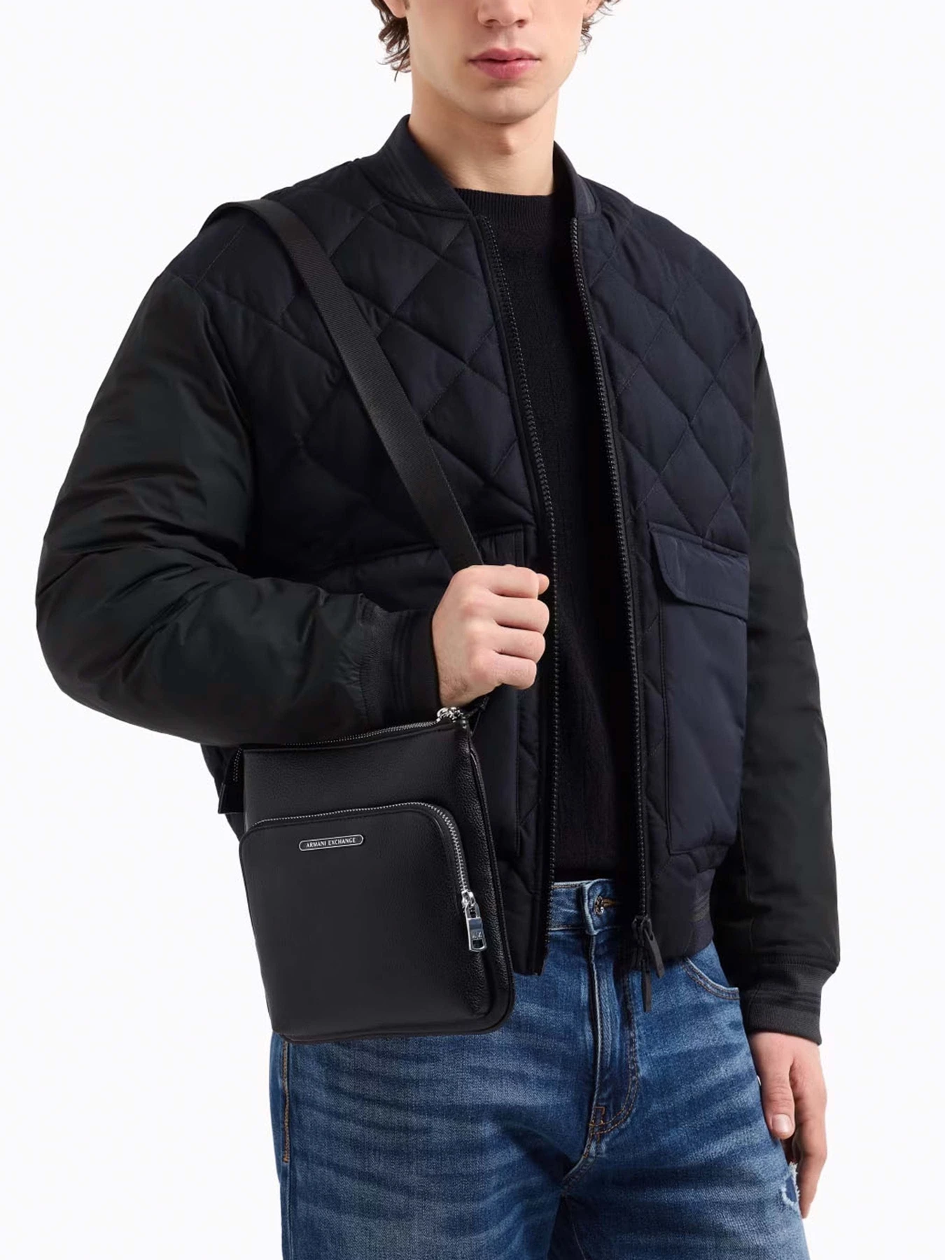 Сумки Armani Exchange модель XM000846-AF12134-UC001 Сумки Armani Exchange модель XM000846-AF12134-UC001 Фото