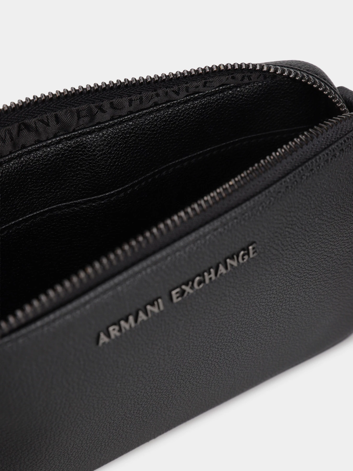 Сумки Armani Exchange модель XM000864-AF13924-UC001 Фото