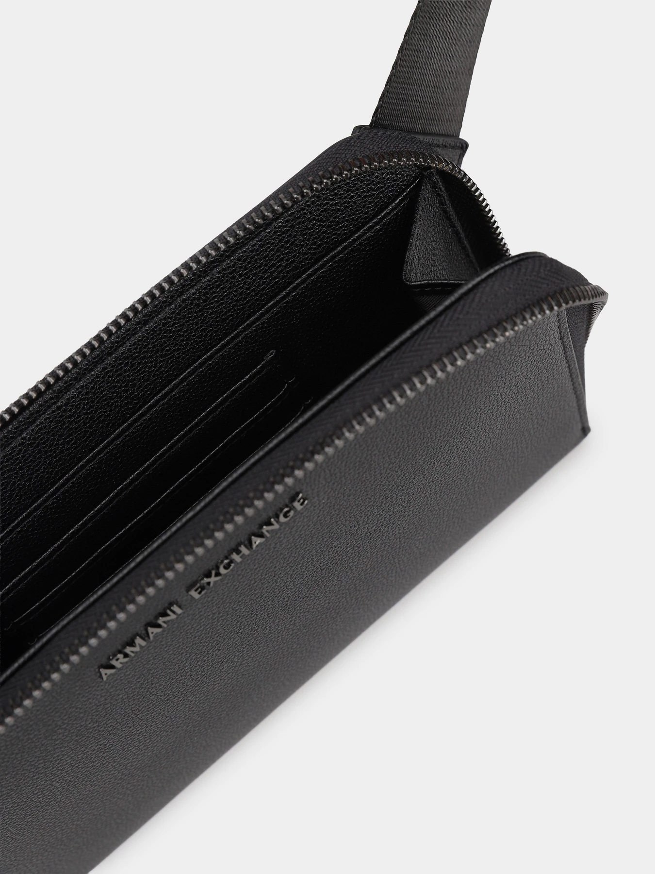 Сумки Armani Exchange модель XM000865-AF13924-UC001 Фото