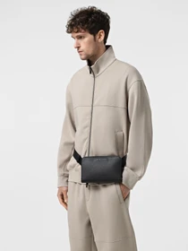 Сумки Armani Exchange модель XM000865-AF13924-UC001 Фото
