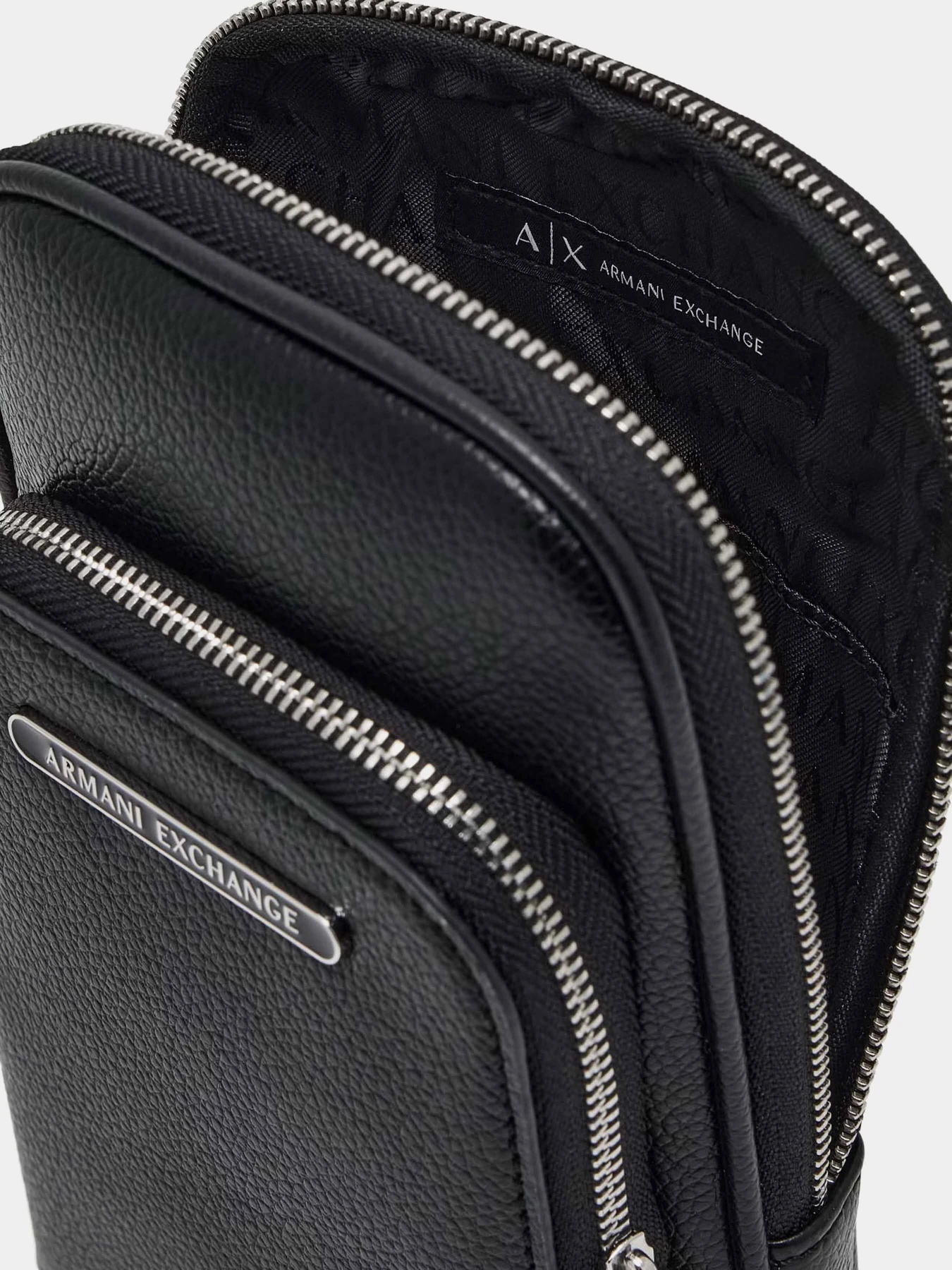 Сумки Armani Exchange модель XM001258-AF12134-UC001 Сумки Armani Exchange модель XM001258-AF12134-UC001 Фото