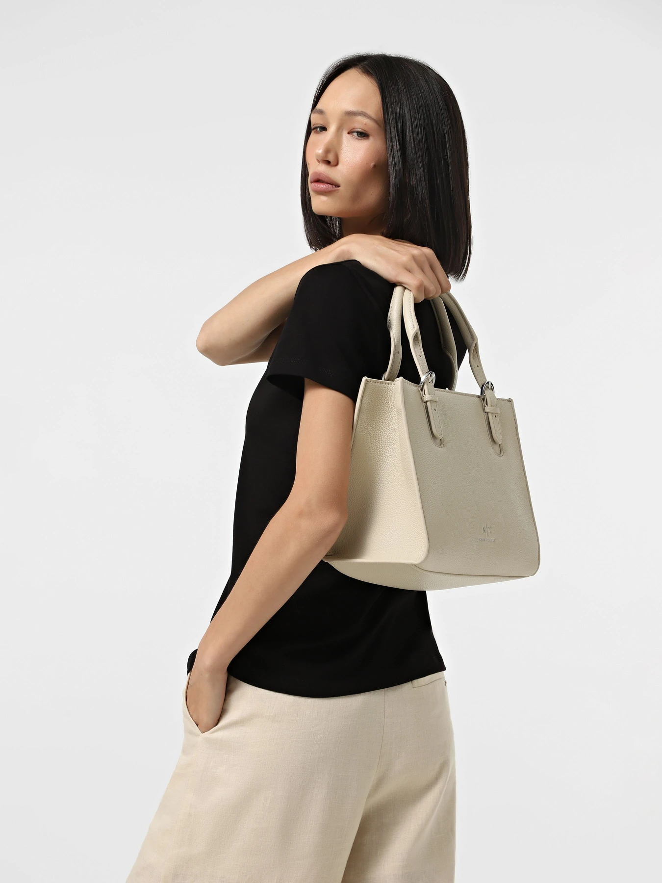 Сумки Armani Exchange модель XW000933-AF13684-U1092 Сумки Armani Exchange модель XW000933-AF13684-U1092 Фото