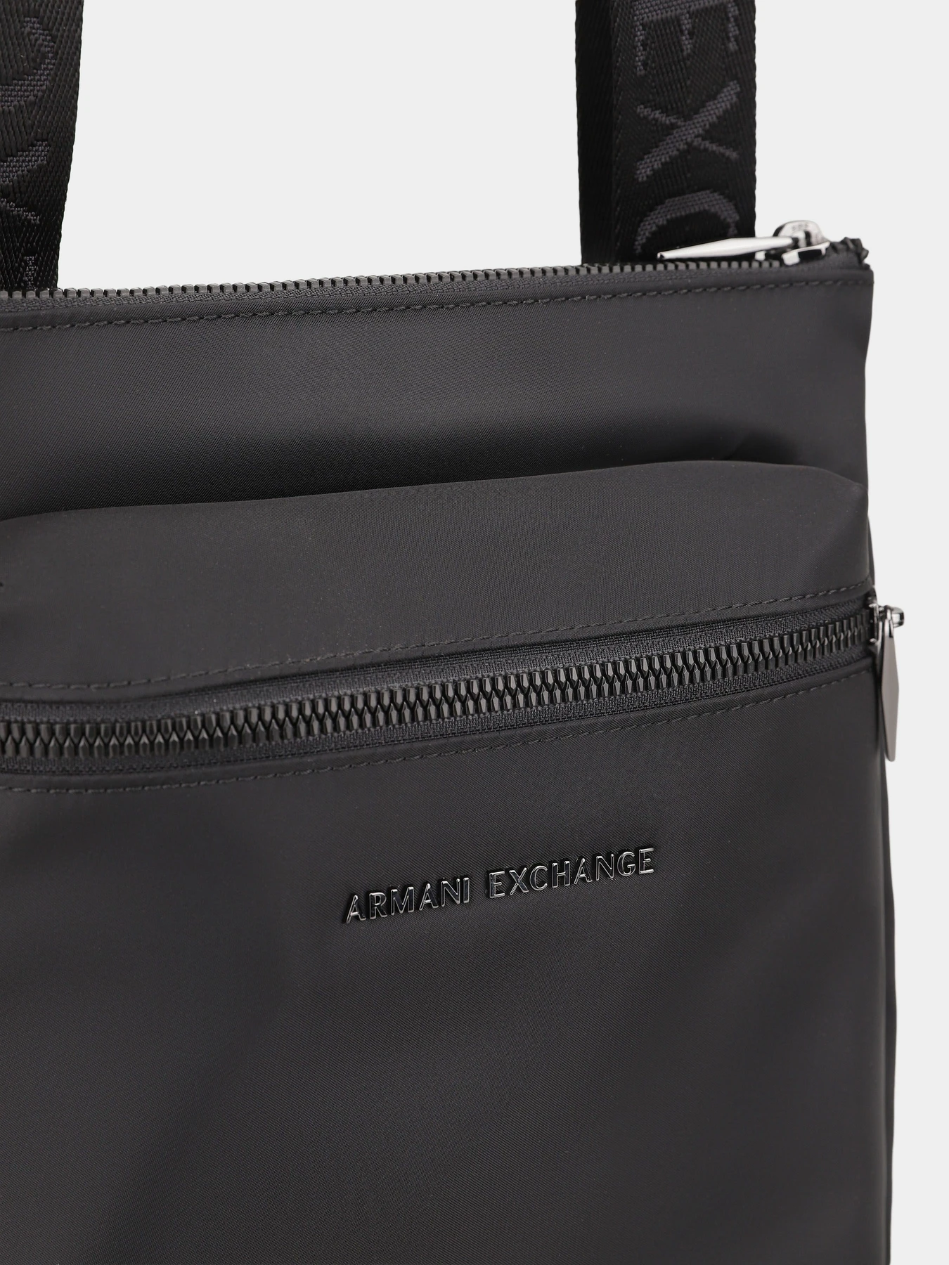 Сумки Armani Exchange модель XM001653-AF17304-MC105 Фото