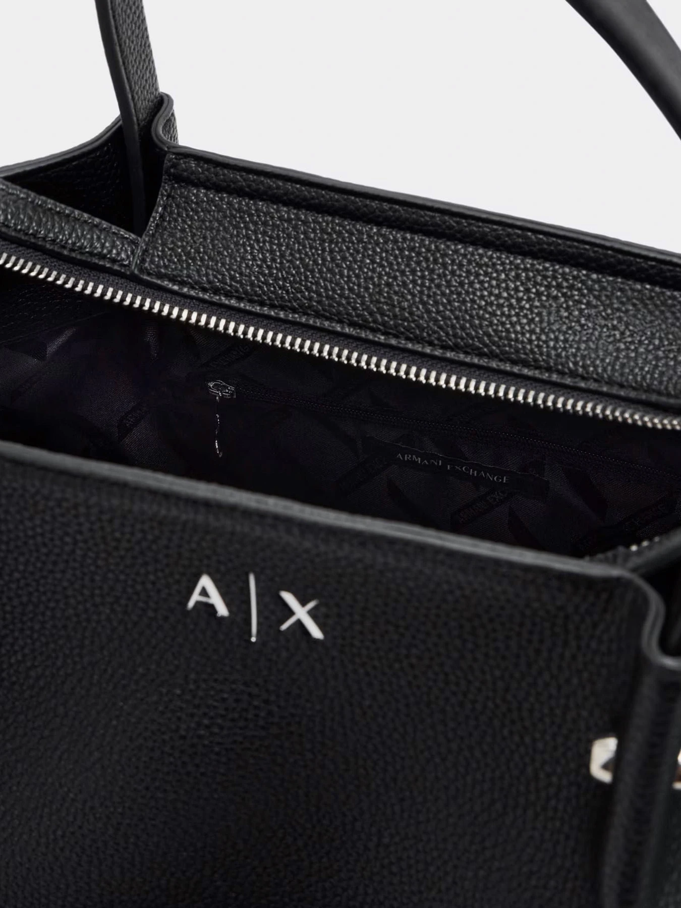 Сумки Armani Exchange модель XW001211-AF15625-UC001 Фото
