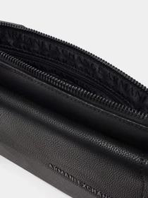 Сумки Armani Exchange модель XM001598-AF17090-UC001 Фото