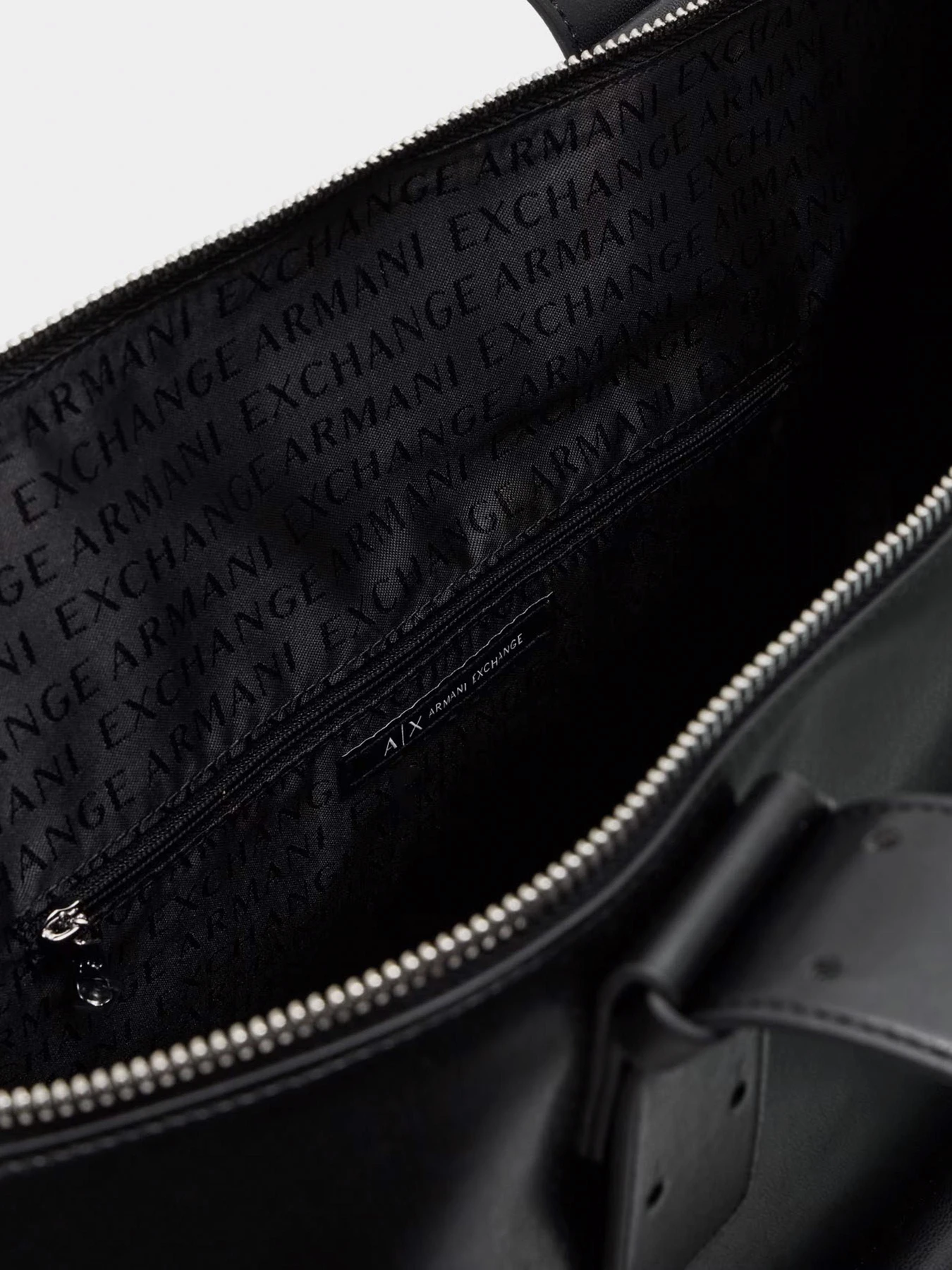 Сумки Armani Exchange модель XW002126-AF12589-UC001 Сумки Armani Exchange модель XW002126-AF12589-UC001 Фото