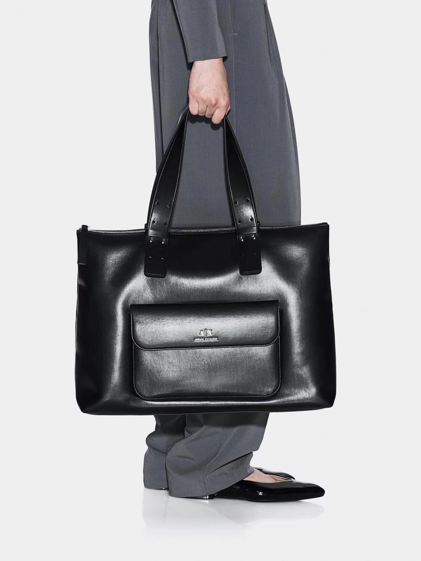 Сумки Armani Exchange модель XW002126-AF12589-UC001 Сумки Armani Exchange модель XW002126-AF12589-UC001 Фото
