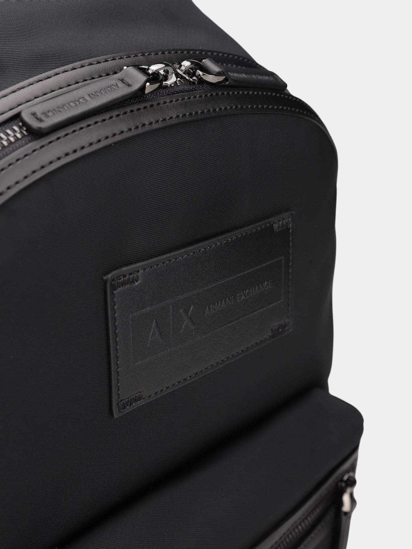 Рюкзаки Armani Exchange модель XM001657-AF17306-MC105 Рюкзаки Armani Exchange модель XM001657-AF17306-MC105 Фото