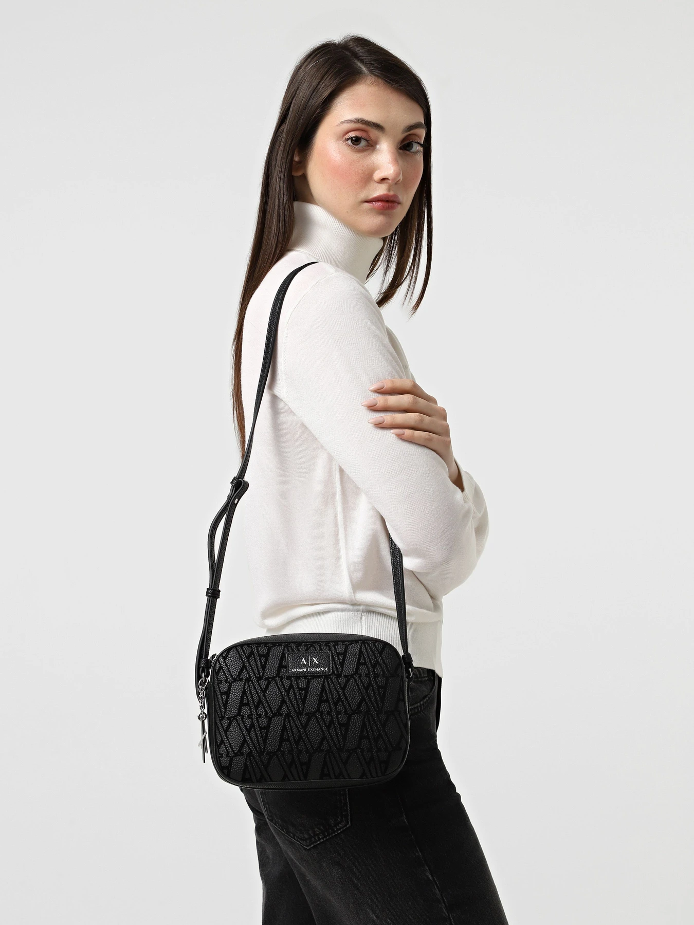 Сумки Armani Exchange модель XW002122-AF19298-UC001 Фото