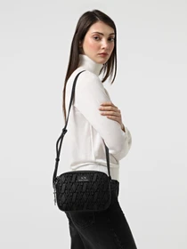 Сумки Armani Exchange модель XW002122-AF19298-UC001 Фото