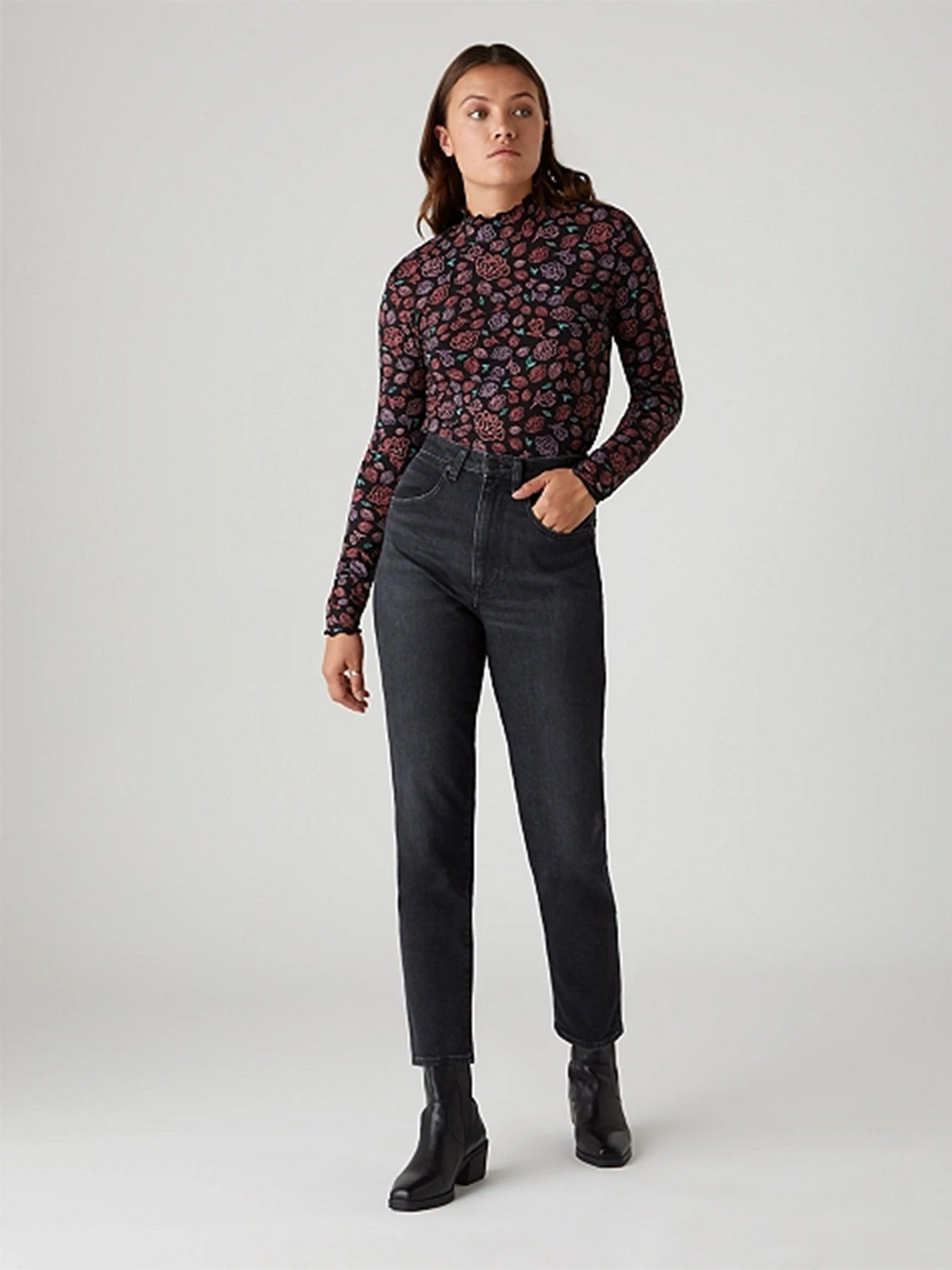 Джинсы Wrangler Mom модель W246KO96B_32 Джинсы Wrangler Mom модель W246KO96B_32 Фото