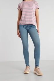 Джинсы Wrangler Skinny модель W28KKR29G_34 Фото