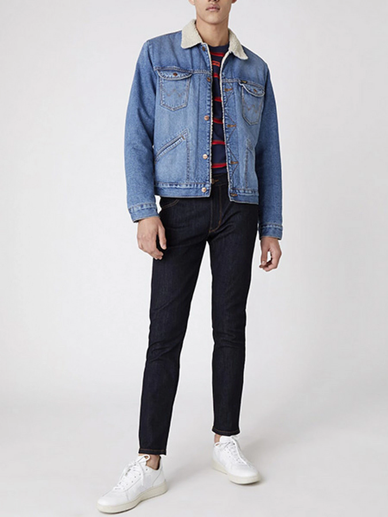 Джинсы Wrangler Larston Slim модель W18SP690A_32 Фото