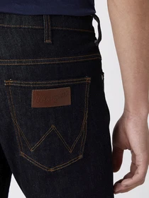 Джинсы Wrangler Larston Slim модель W18SP690A_32 Фото