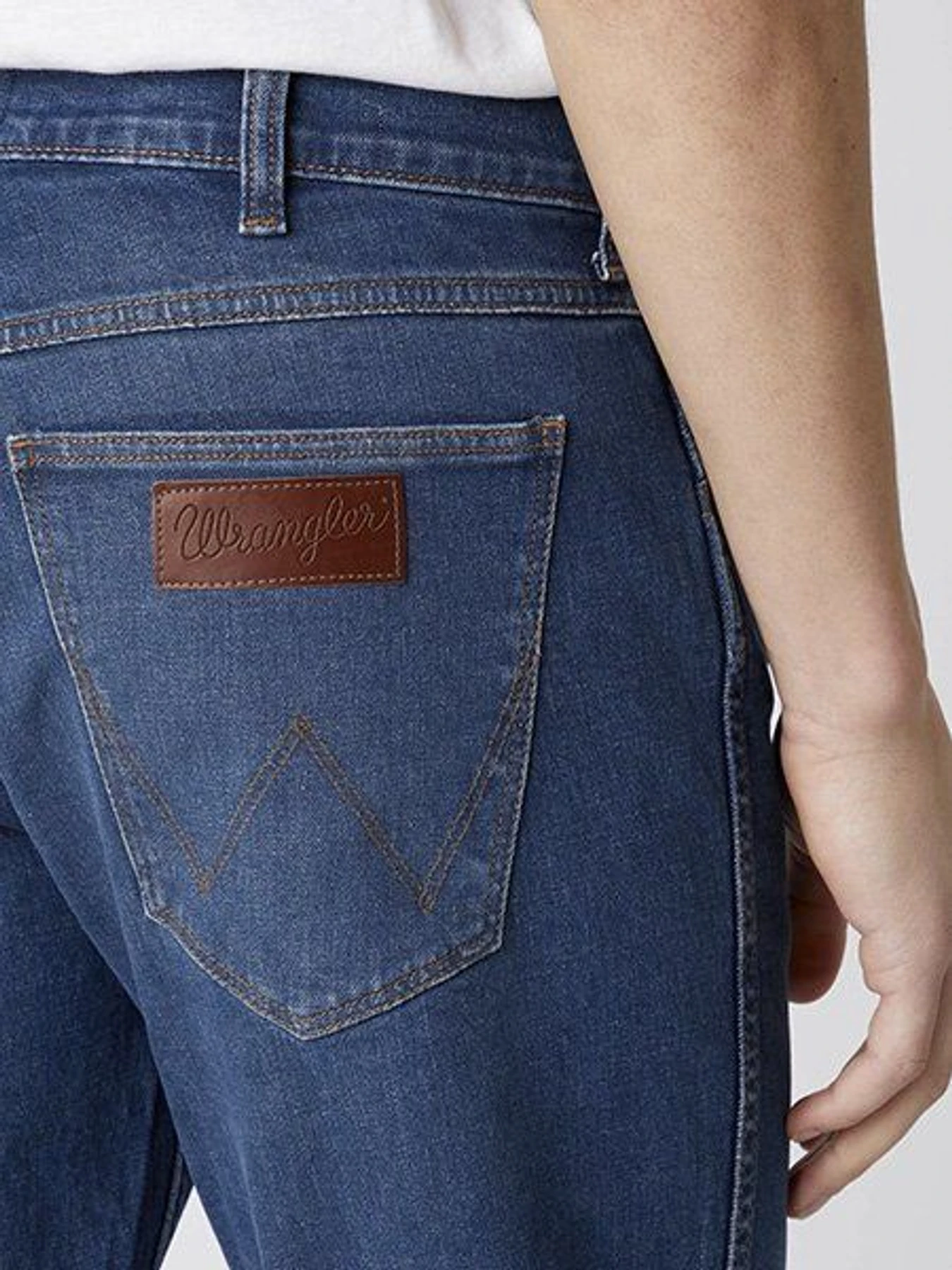 Джинси Wrangler Greensboro модель W15QX520I_32 Джинси Wrangler Greensboro модель W15QX520I_32 Фото