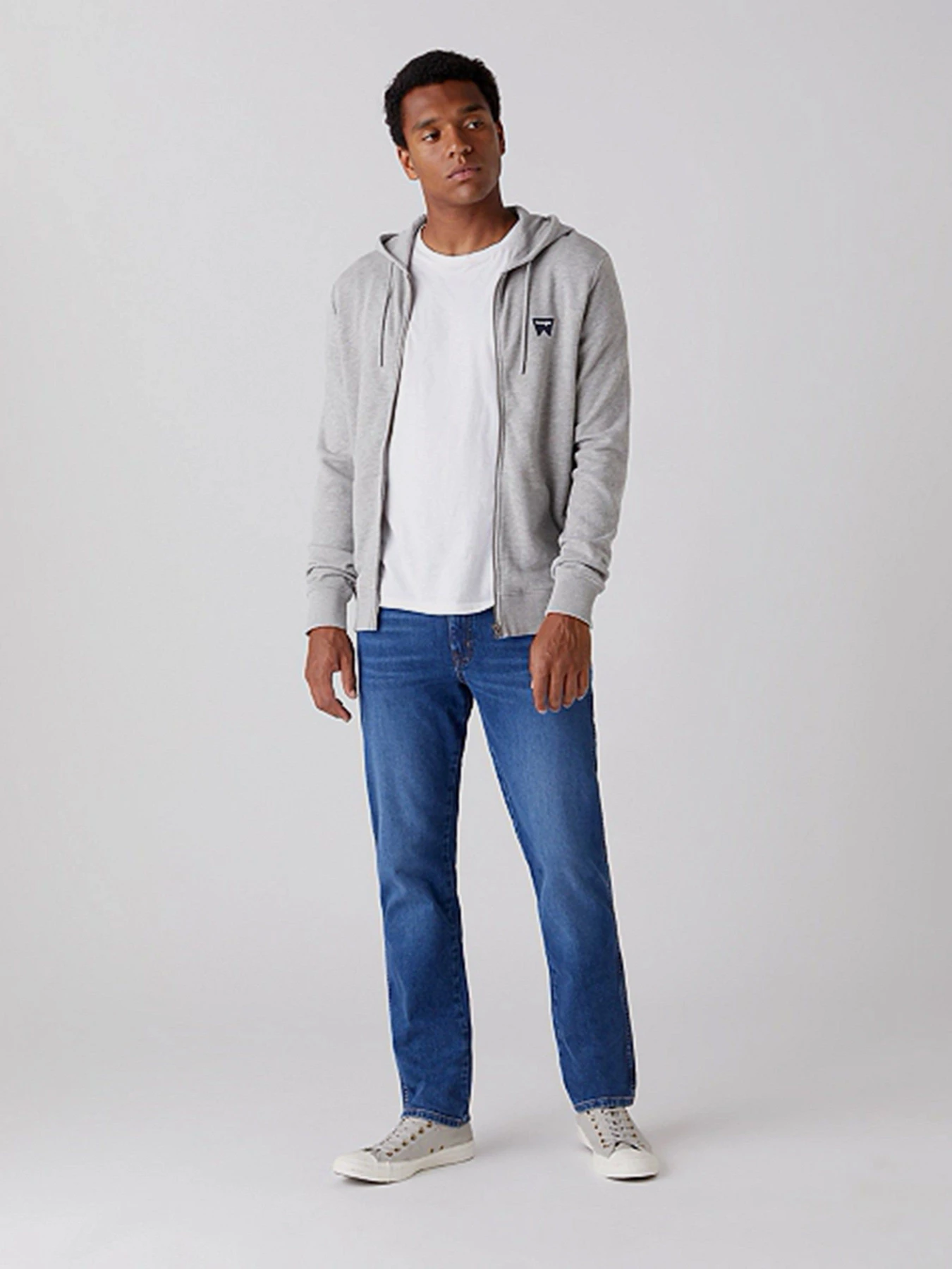 Худи и свитшоты Wrangler Sign Off модель W6B4HAX37 Худи и свитшоты Wrangler Sign Off модель W6B4HAX37 Фото