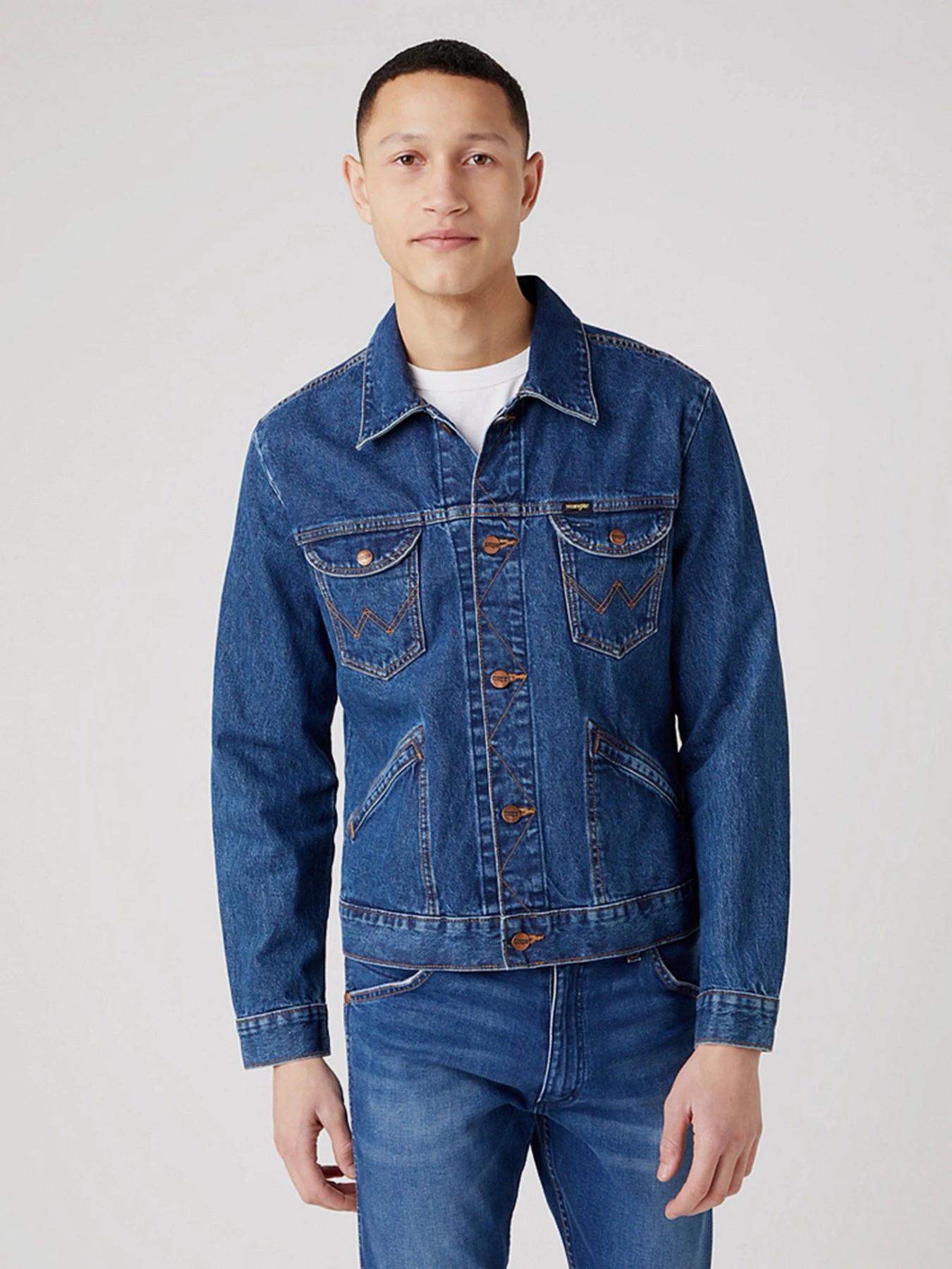 Куртки и дубленки Wrangler ICONS модель W4MJUG923 Куртки и дубленки Wrangler ICONS модель W4MJUG923 Фото