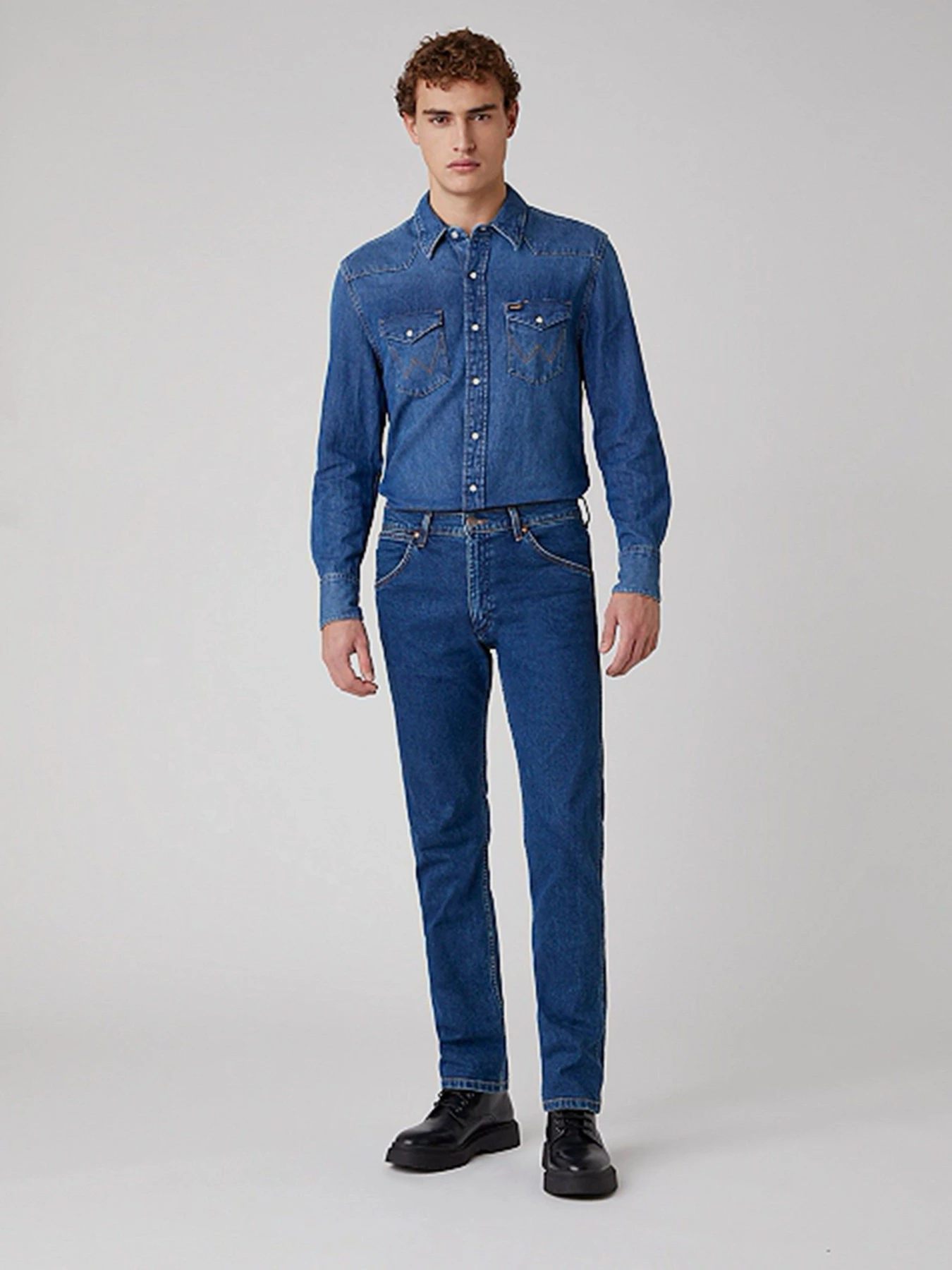 Джинси Wrangler Bryson Straight модель W1MZUH923_32 Джинси Wrangler Bryson Straight модель W1MZUH923_32 Фото