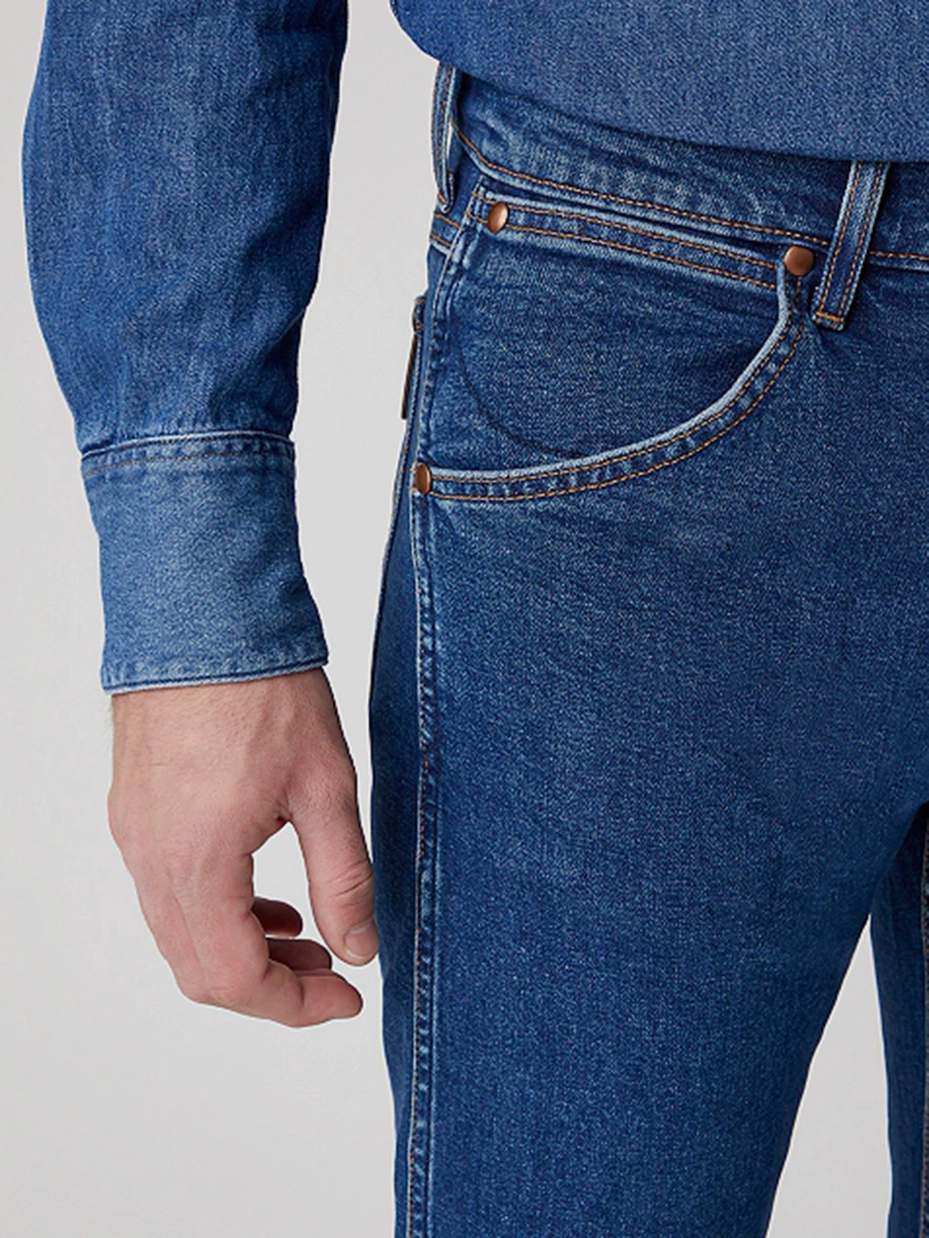 Джинси Wrangler Bryson Straight модель W1MZUH923_32 Джинси Wrangler Bryson Straight модель W1MZUH923_32 Фото
