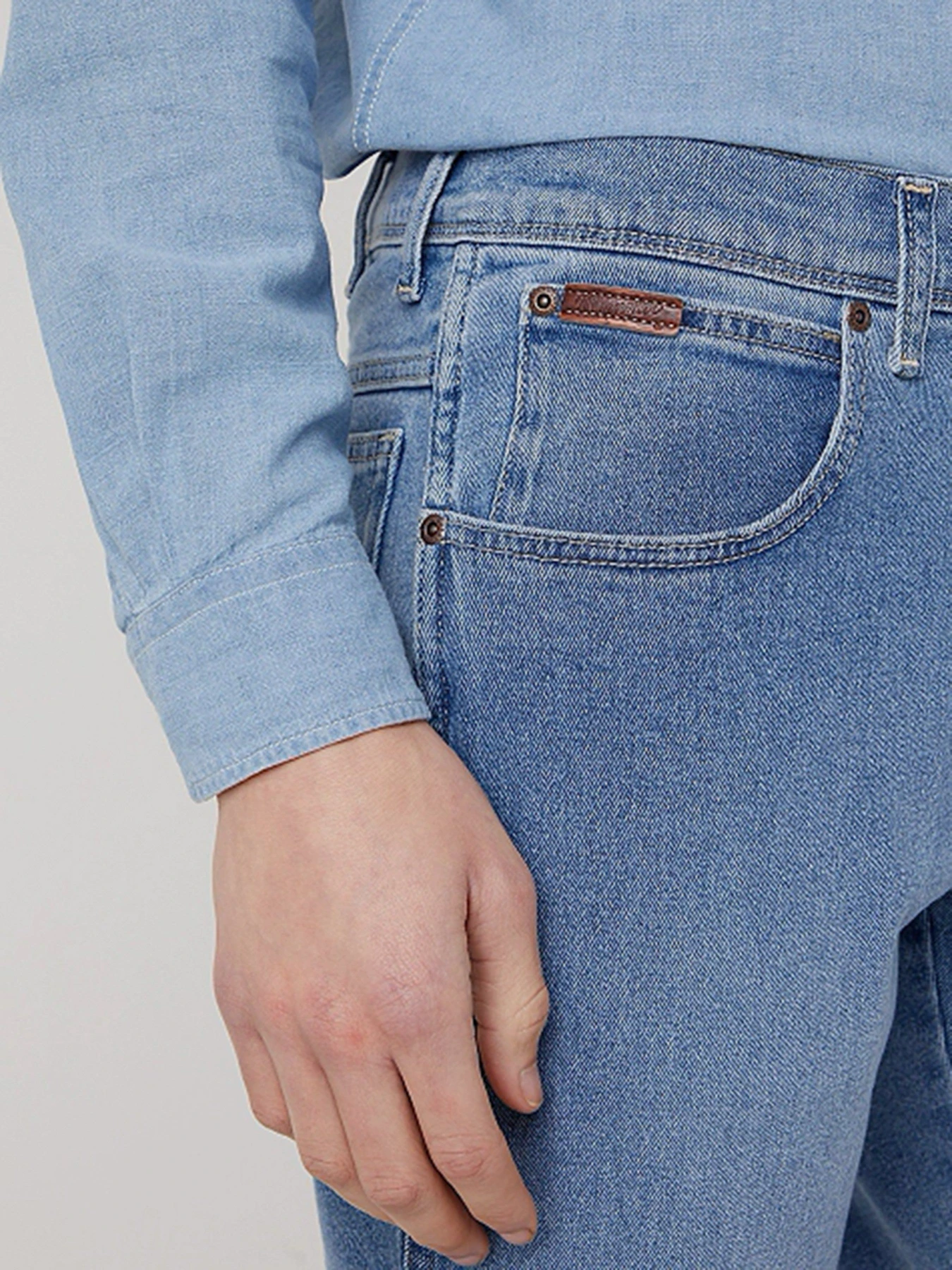 Джинси Wrangler Texas модель W12TKP34F_34 Джинси Wrangler Texas модель W12TKP34F_34 Фото