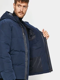 Куртки и дубленки Wrangler The Bodyguard модель W4C8WW114 Фото
