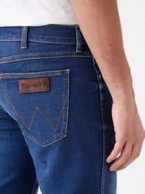 Джинсы Wrangler модель W15QCJ02732_32 Фото