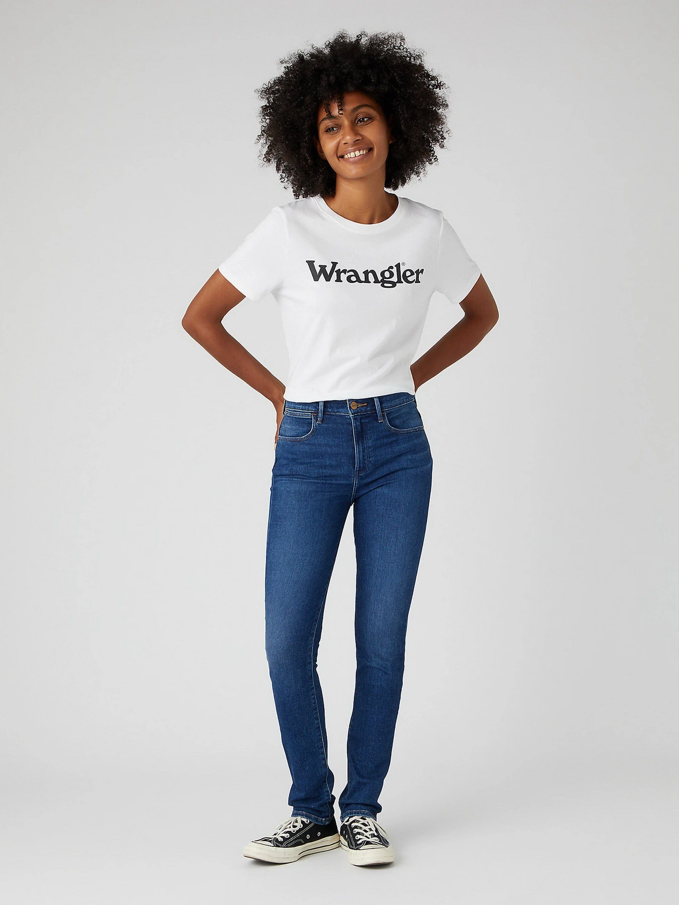 Джинсы Wrangler Slim Authentic Love модель W26LZM23Z32_32 Джинсы Wrangler Slim Authentic Love модель W26LZM23Z32_32 Фото