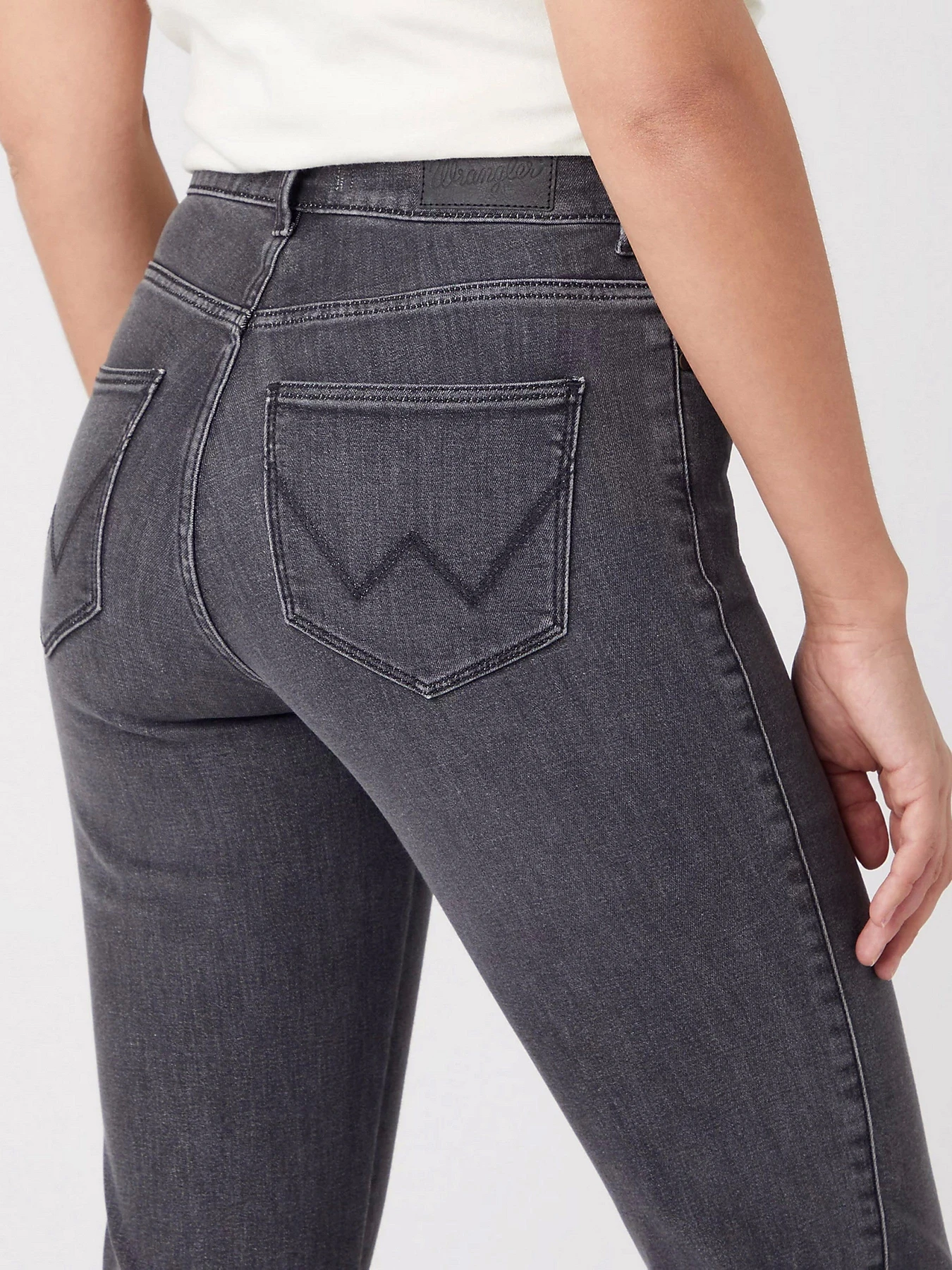 Джинсы Wrangler Straight Driveway модель W26R95W1132_32 Джинсы Wrangler Straight Driveway модель W26R95W1132_32 Фото