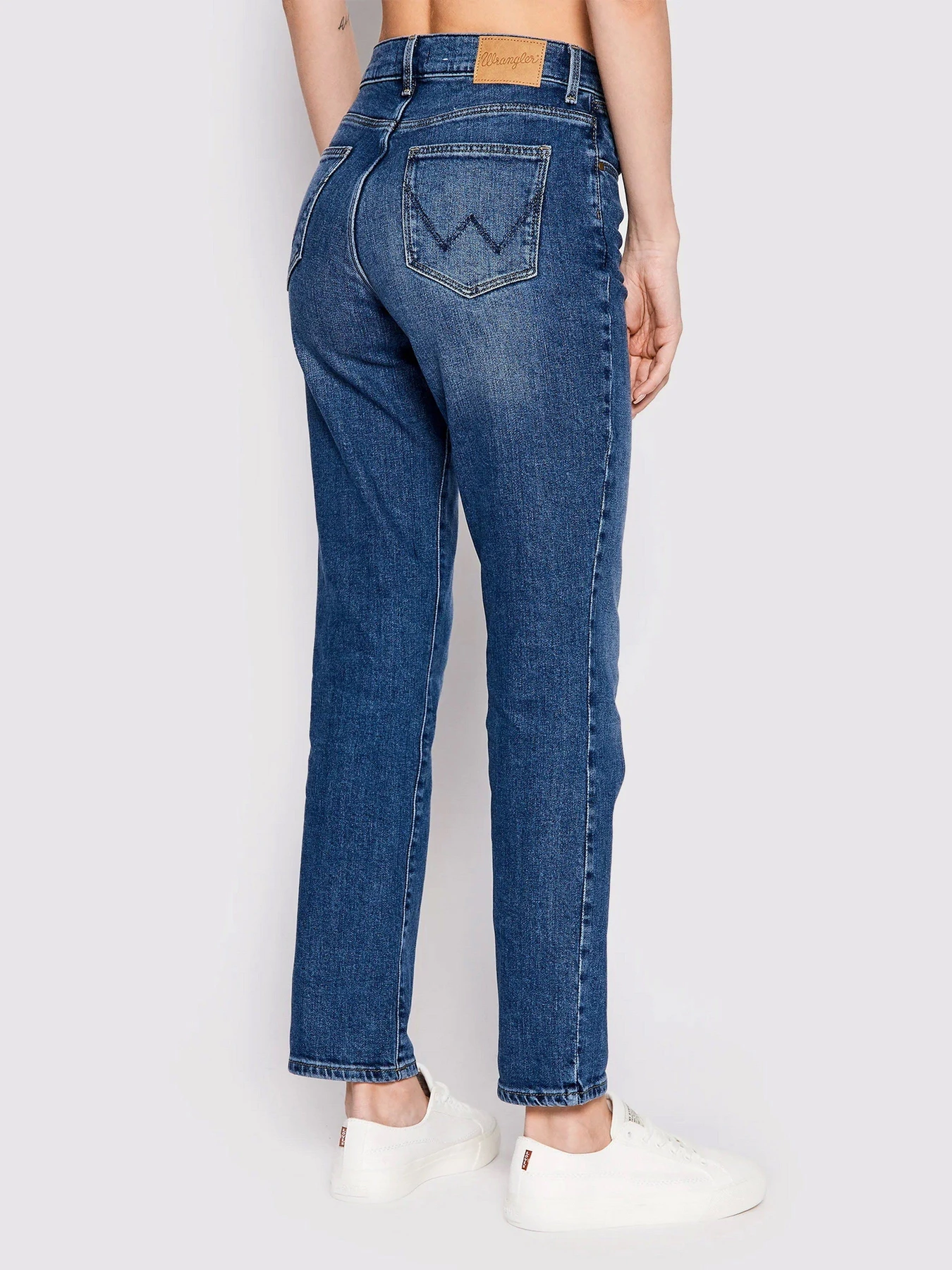 Джинсы Wrangler Body Bespoke Airblue модель W26RJX38632_32 Джинсы Wrangler Body Bespoke Airblue модель W26RJX38632_32 Фото