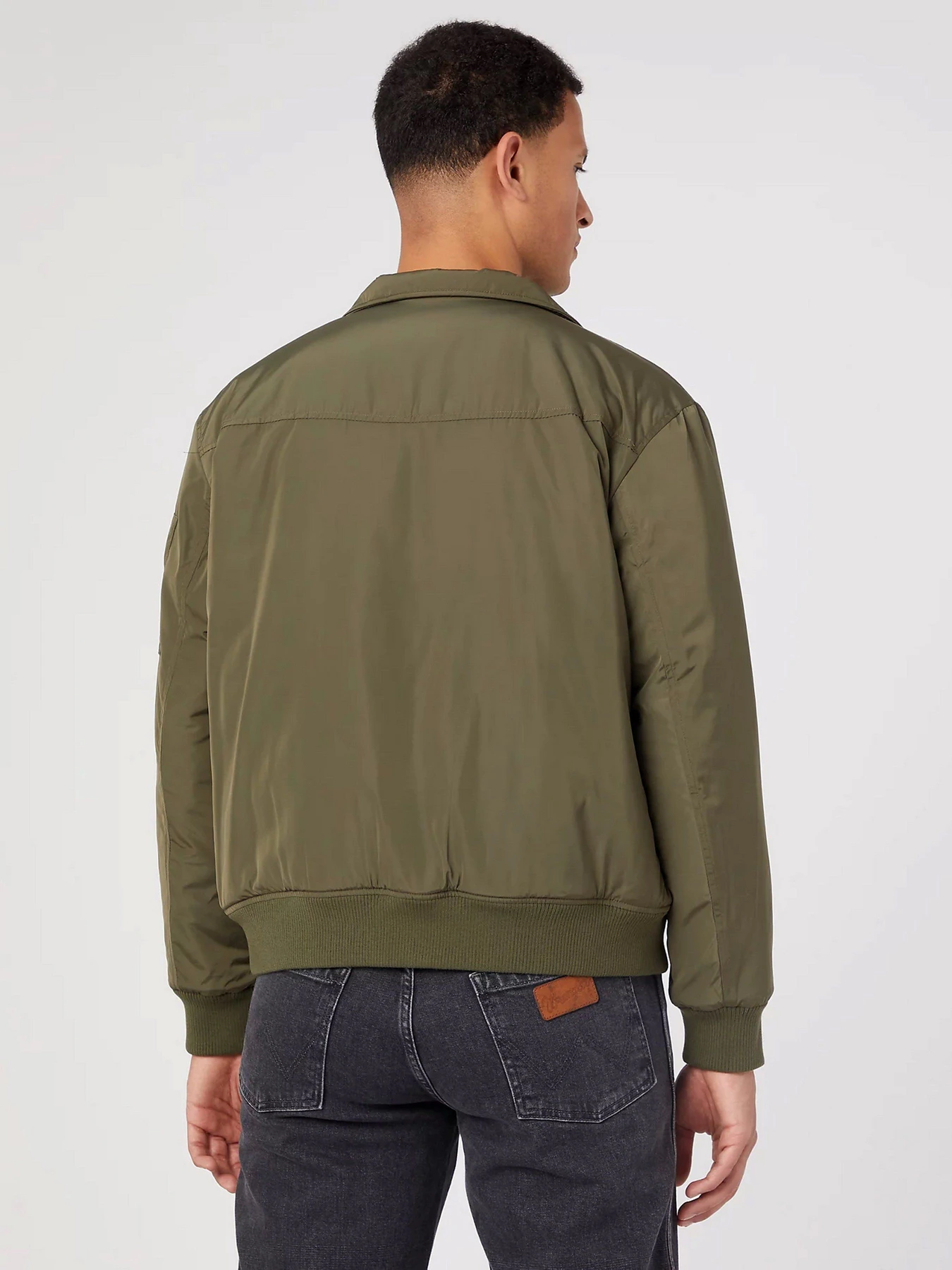 Куртки та дублянки Wrangler модель W4C5W3G4000 Куртки та дублянки Wrangler модель W4C5W3G4000 Фото