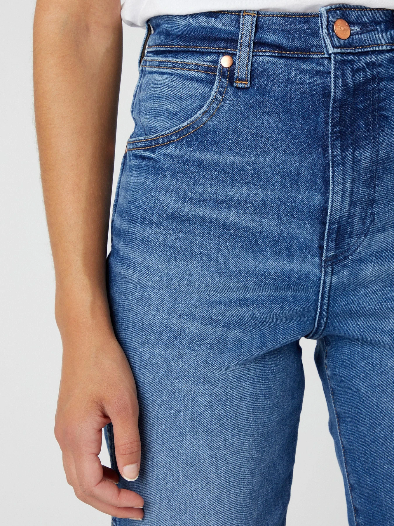 Джинси Wrangler Mom Straight модель W27MYLZ71_32 Джинси Wrangler Mom Straight модель W27MYLZ71_32 Фото